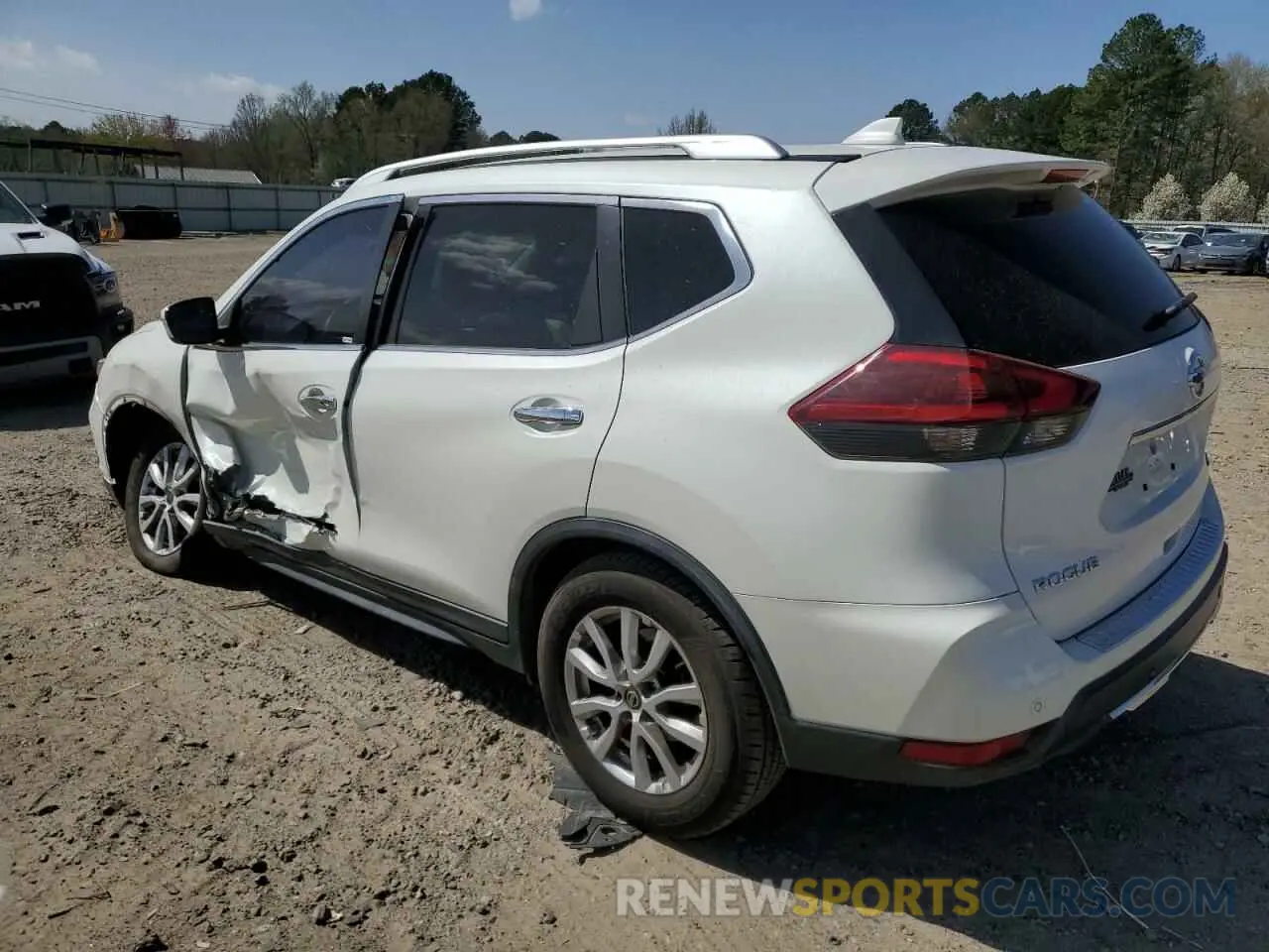 2 Photograph of a damaged car KNMAT2MT6LP529864 NISSAN ROGUE 2020