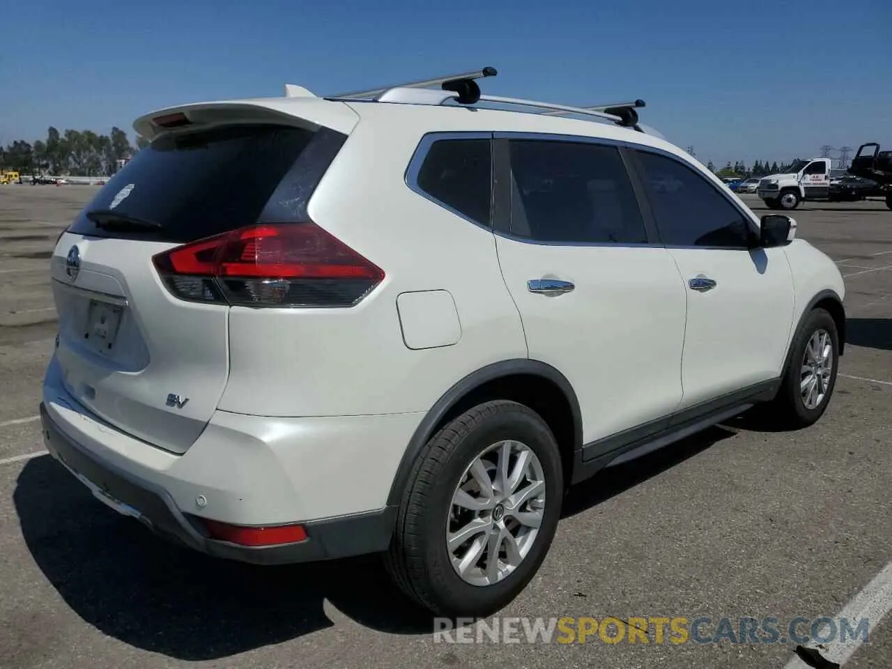3 Photograph of a damaged car KNMAT2MT6LP541691 NISSAN ROGUE 2020