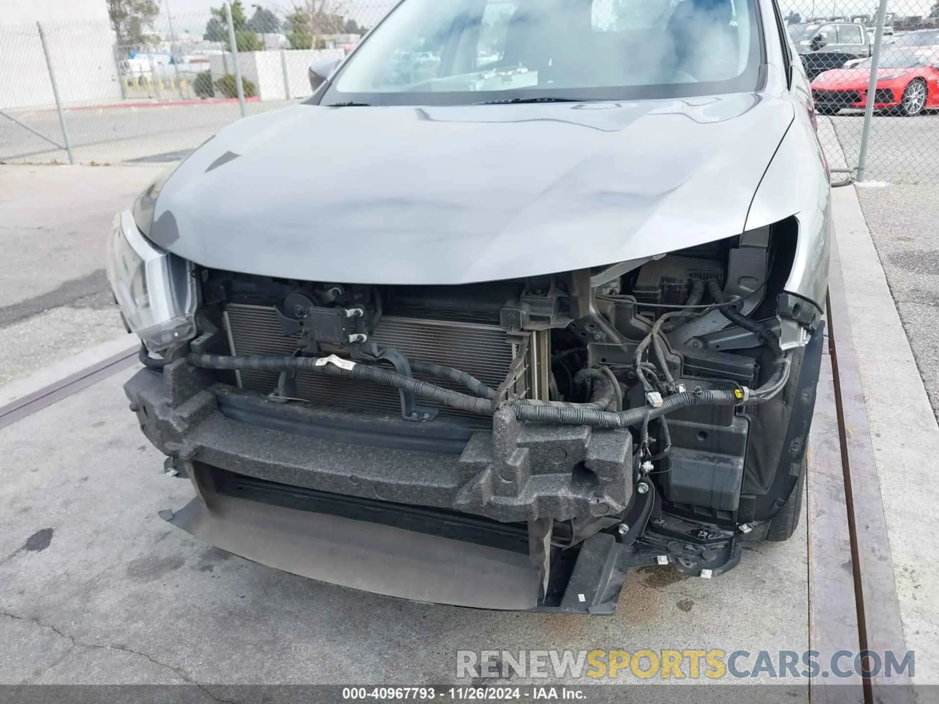 18 Photograph of a damaged car KNMAT2MT7LP538170 NISSAN ROGUE 2020