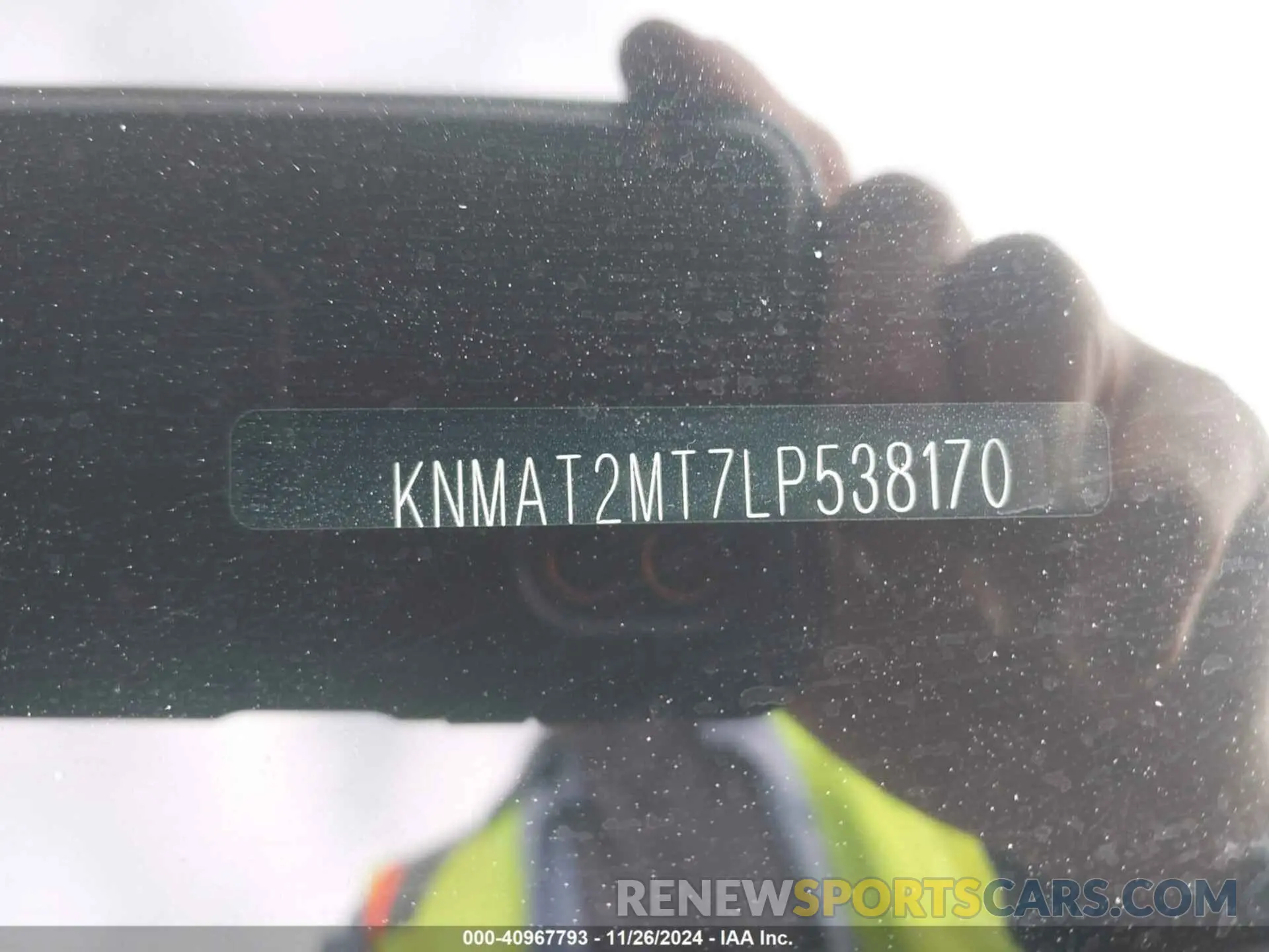 9 Photograph of a damaged car KNMAT2MT7LP538170 NISSAN ROGUE 2020