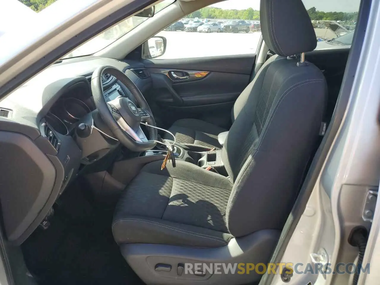 7 Photograph of a damaged car KNMAT2MT7LP540954 NISSAN ROGUE 2020