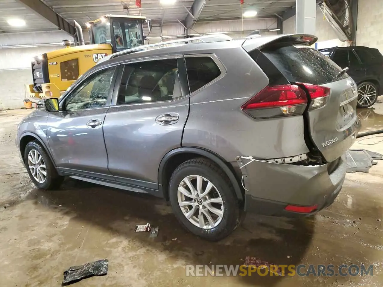 2 Photograph of a damaged car KNMAT2MT8LP501662 NISSAN ROGUE 2020