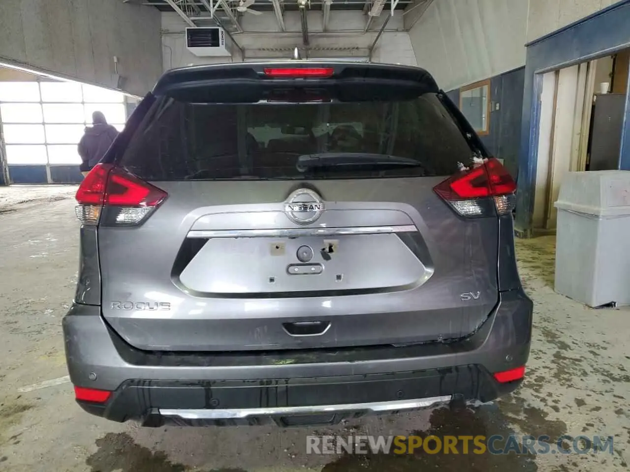 6 Photograph of a damaged car KNMAT2MT8LP506845 NISSAN ROGUE 2020