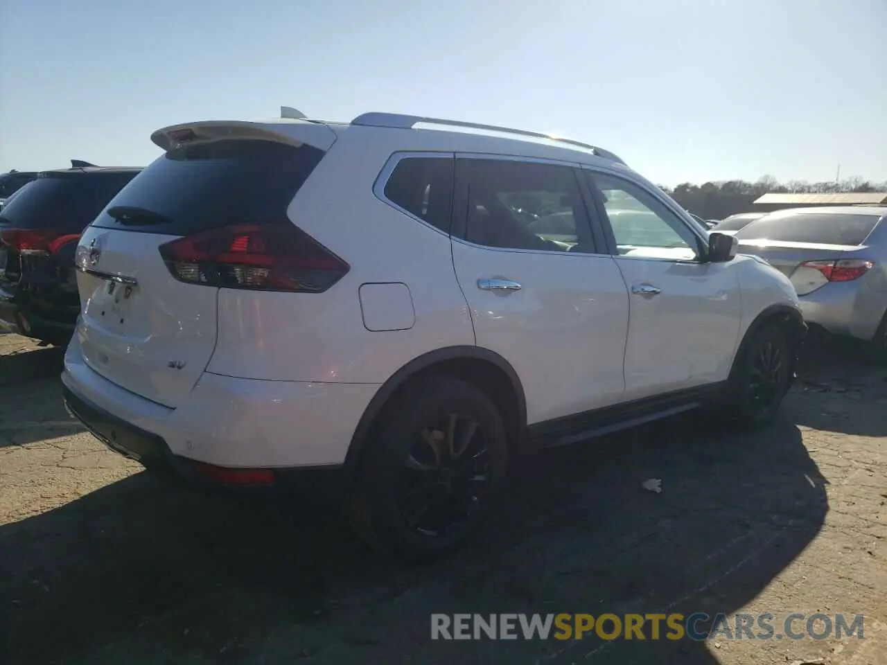 3 Photograph of a damaged car KNMAT2MT8LP507493 NISSAN ROGUE 2020