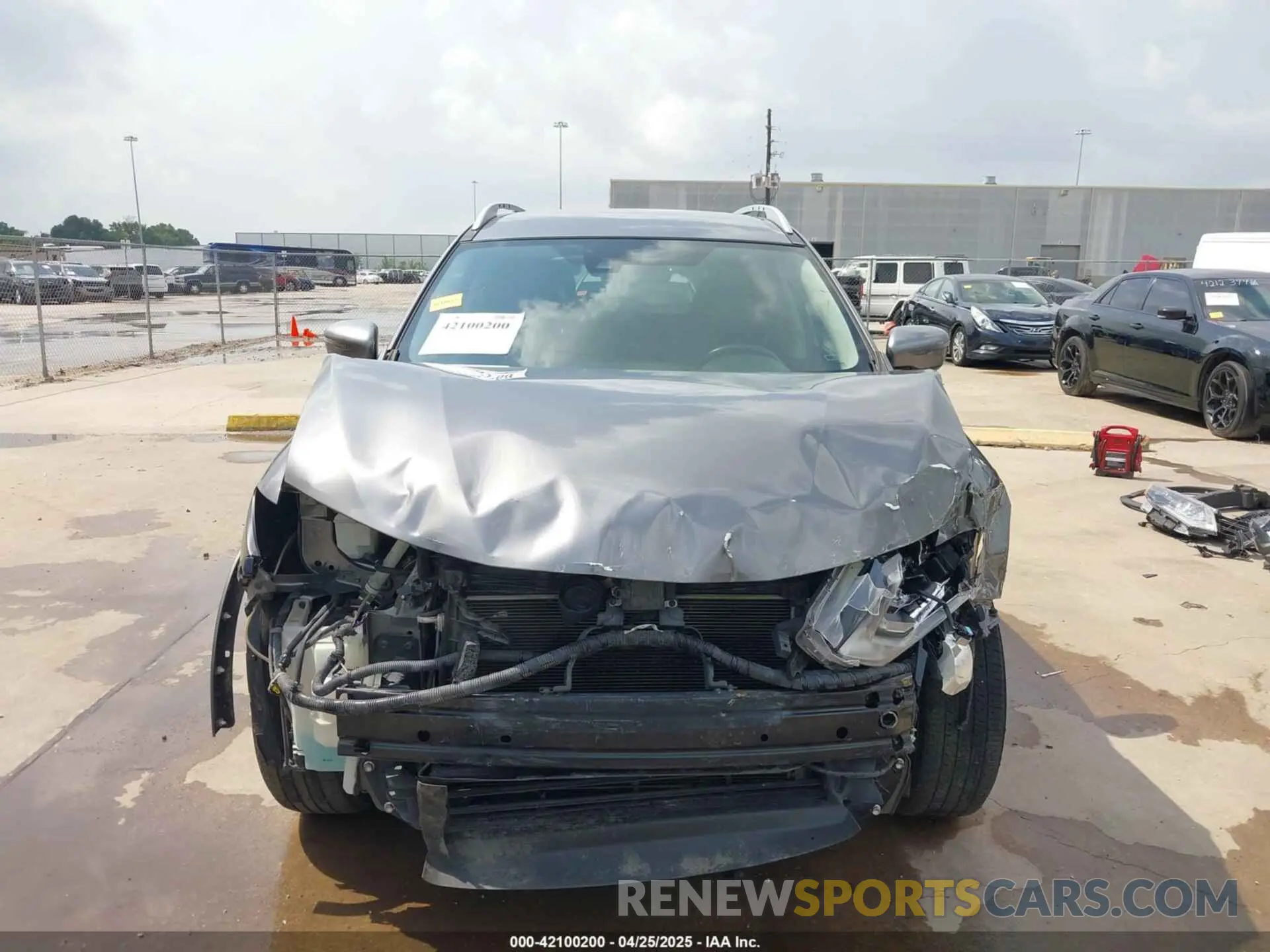 13 Photograph of a damaged car KNMAT2MT8LP510300 NISSAN ROGUE 2020
