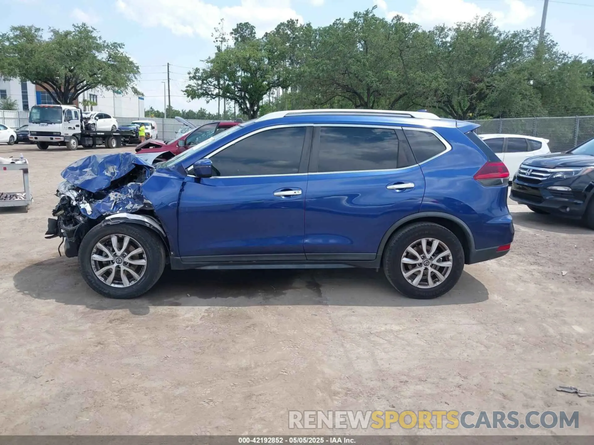 14 Photograph of a damaged car KNMAT2MT8LP530191 NISSAN ROGUE 2020