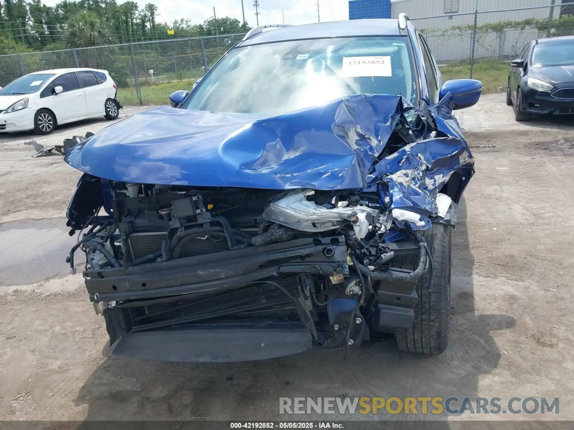 6 Photograph of a damaged car KNMAT2MT8LP530191 NISSAN ROGUE 2020
