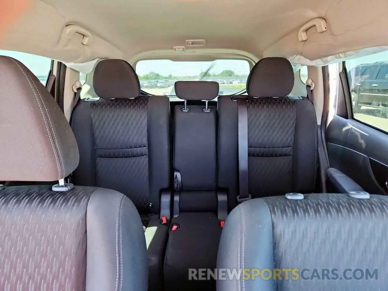 10 Photograph of a damaged car KNMAT2MT8LP530790 NISSAN ROGUE 2020