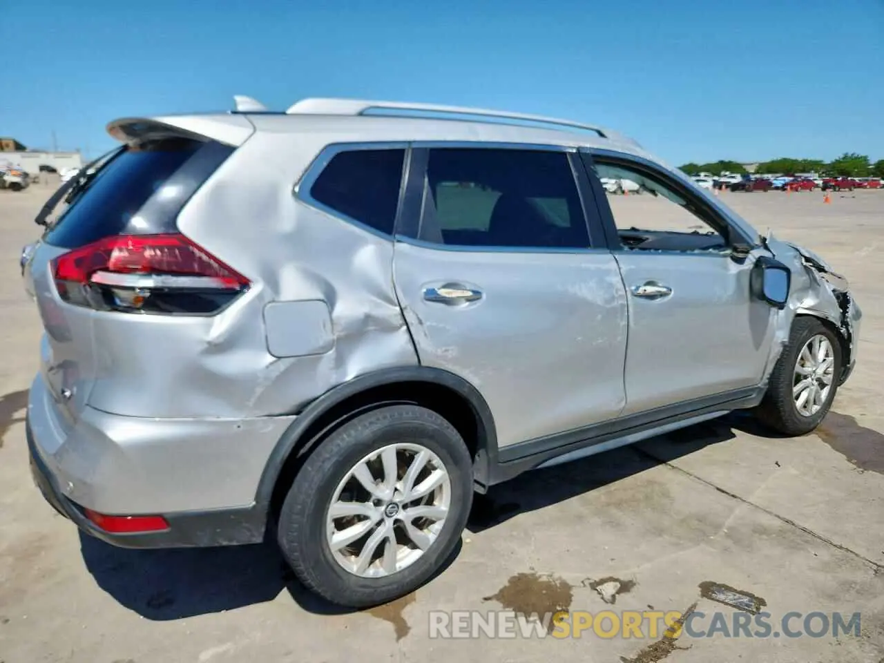 3 Photograph of a damaged car KNMAT2MT8LP530790 NISSAN ROGUE 2020
