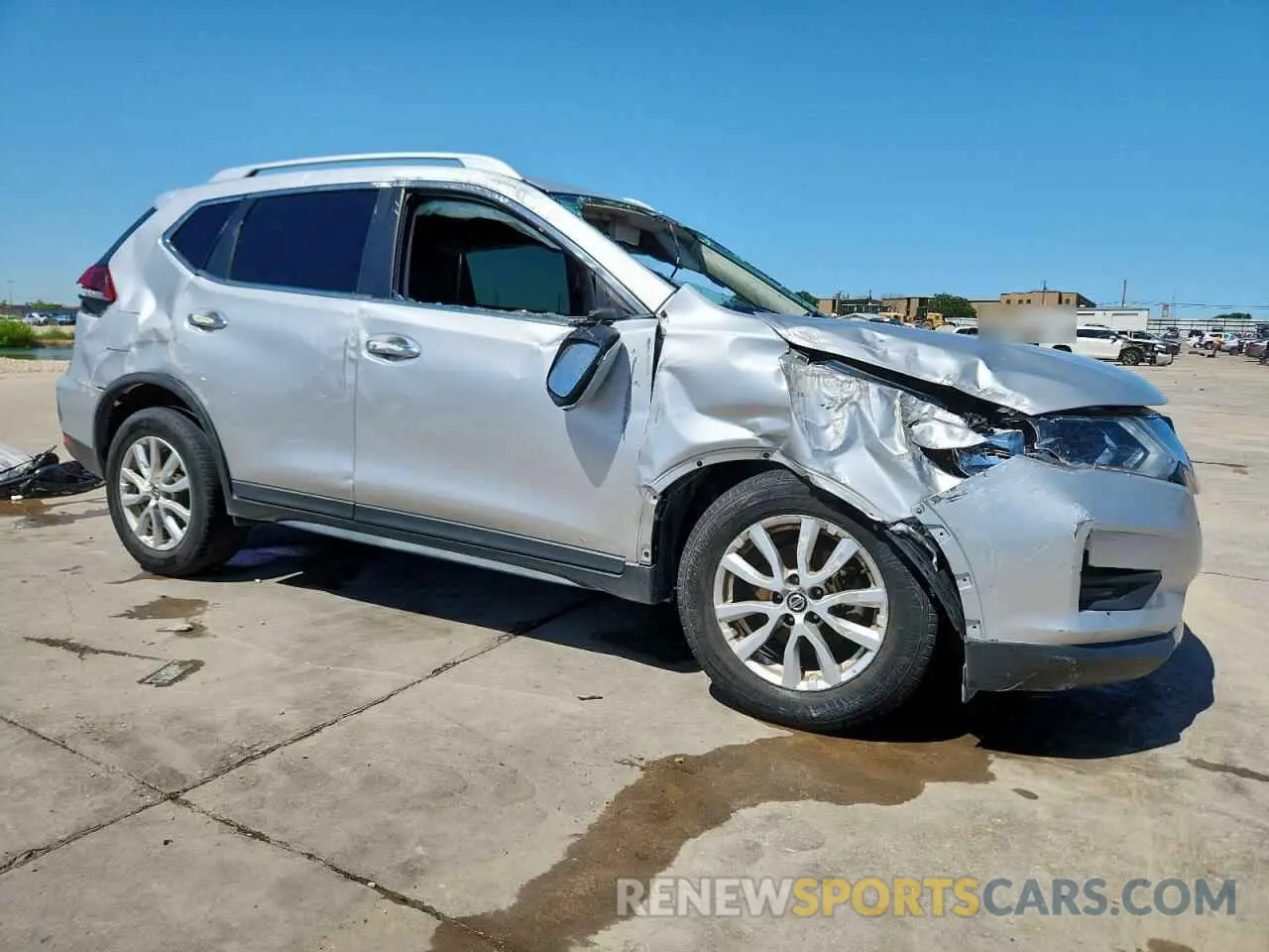 4 Photograph of a damaged car KNMAT2MT8LP530790 NISSAN ROGUE 2020