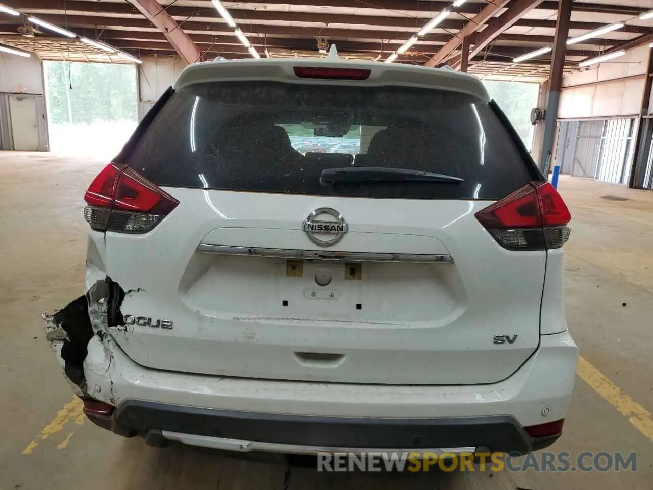 6 Photograph of a damaged car KNMAT2MT8LP542499 NISSAN ROGUE 2020
