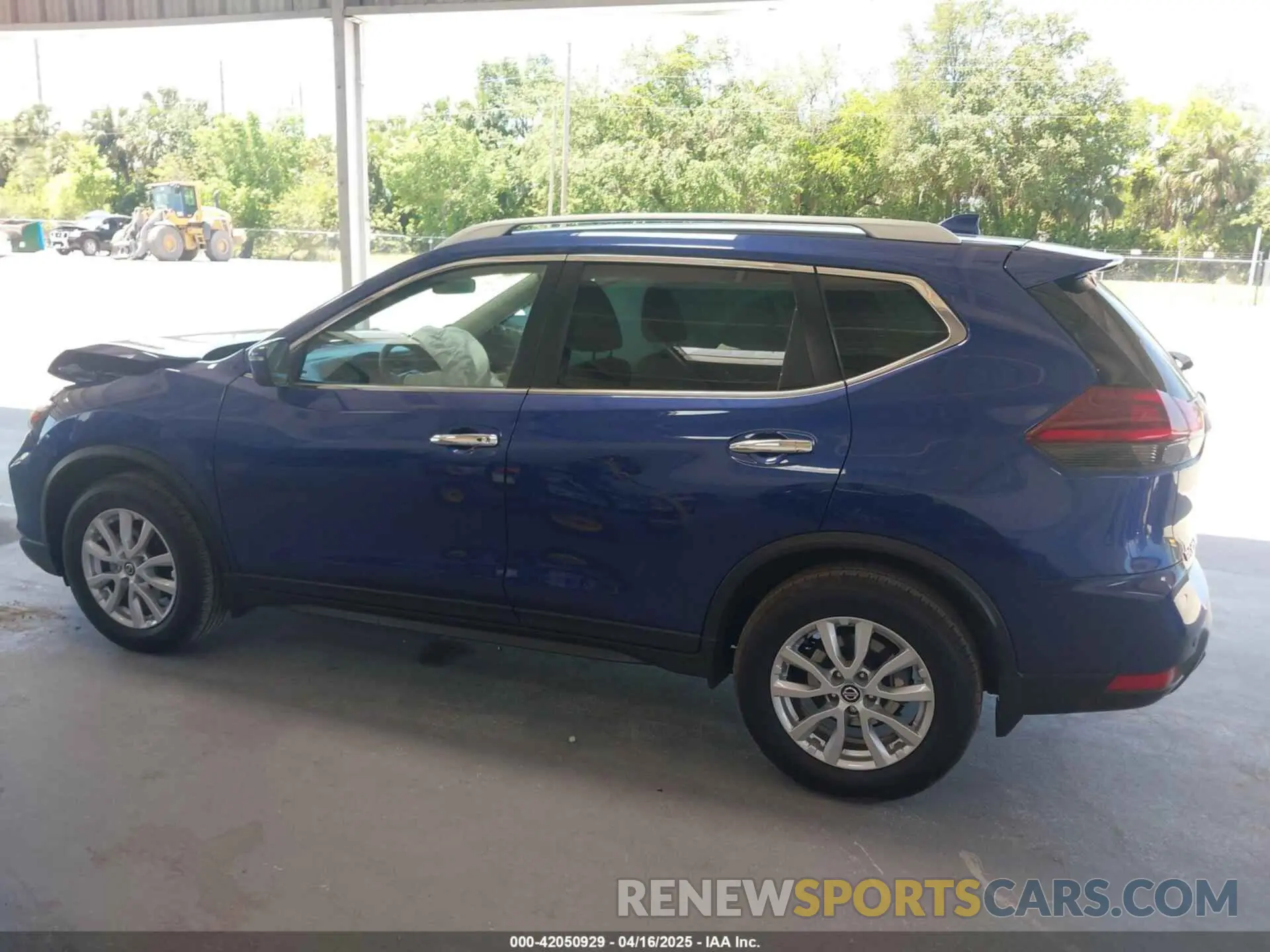 14 Photograph of a damaged car KNMAT2MT8LP542809 NISSAN ROGUE 2020