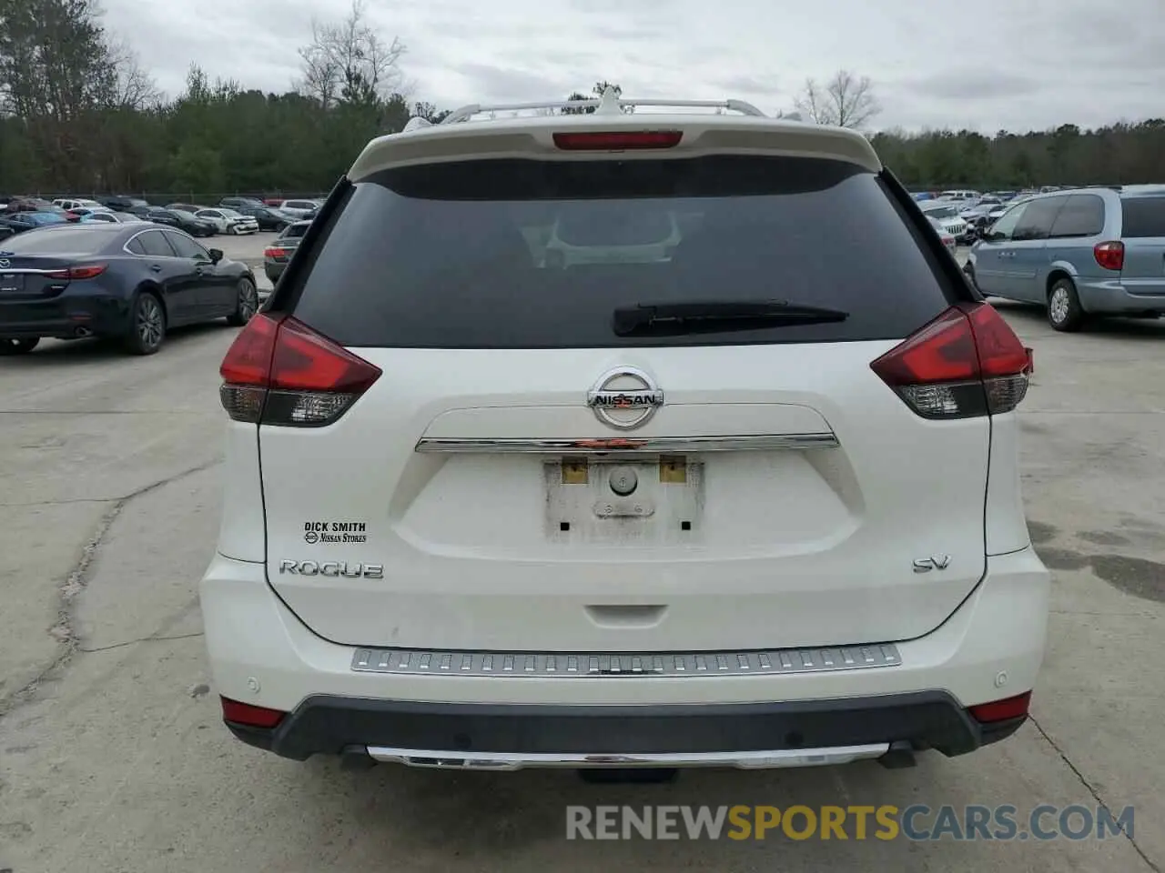 6 Photograph of a damaged car KNMAT2MT9LP503422 NISSAN ROGUE 2020