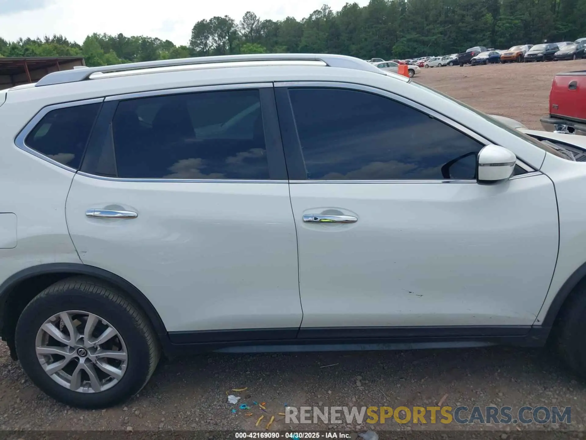 12 Photograph of a damaged car KNMAT2MT9LP507566 NISSAN ROGUE 2020