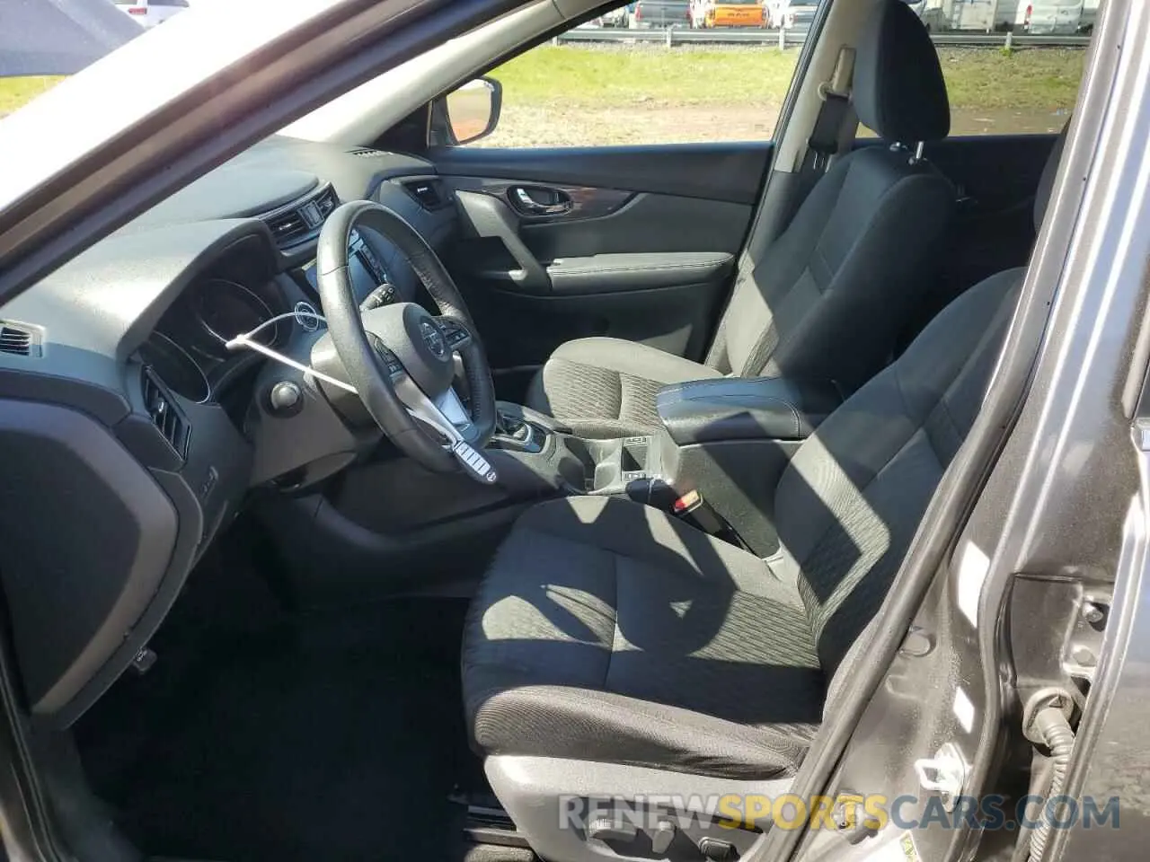 7 Photograph of a damaged car KNMAT2MT9LP514291 NISSAN ROGUE 2020