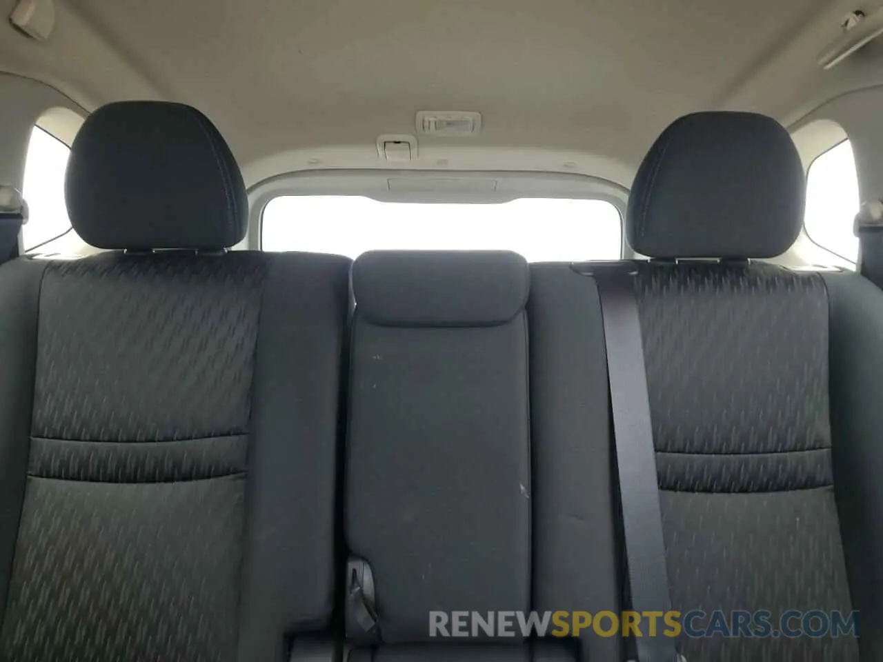 10 Photograph of a damaged car KNMAT2MT9LP516719 NISSAN ROGUE 2020