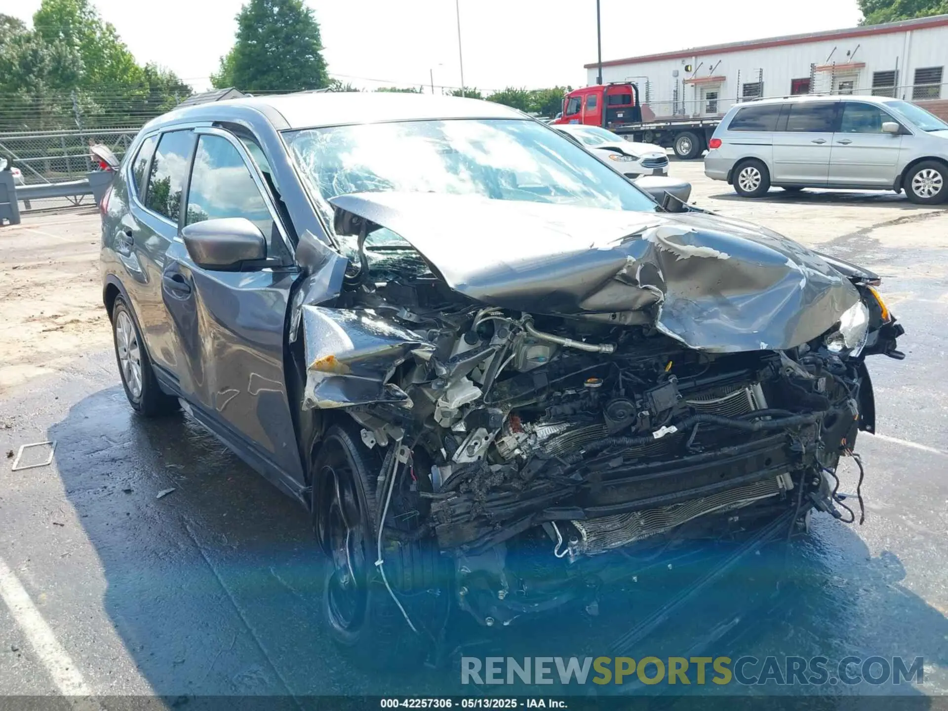 1 Photograph of a damaged car KNMAT2MT9LP518485 NISSAN ROGUE 2020