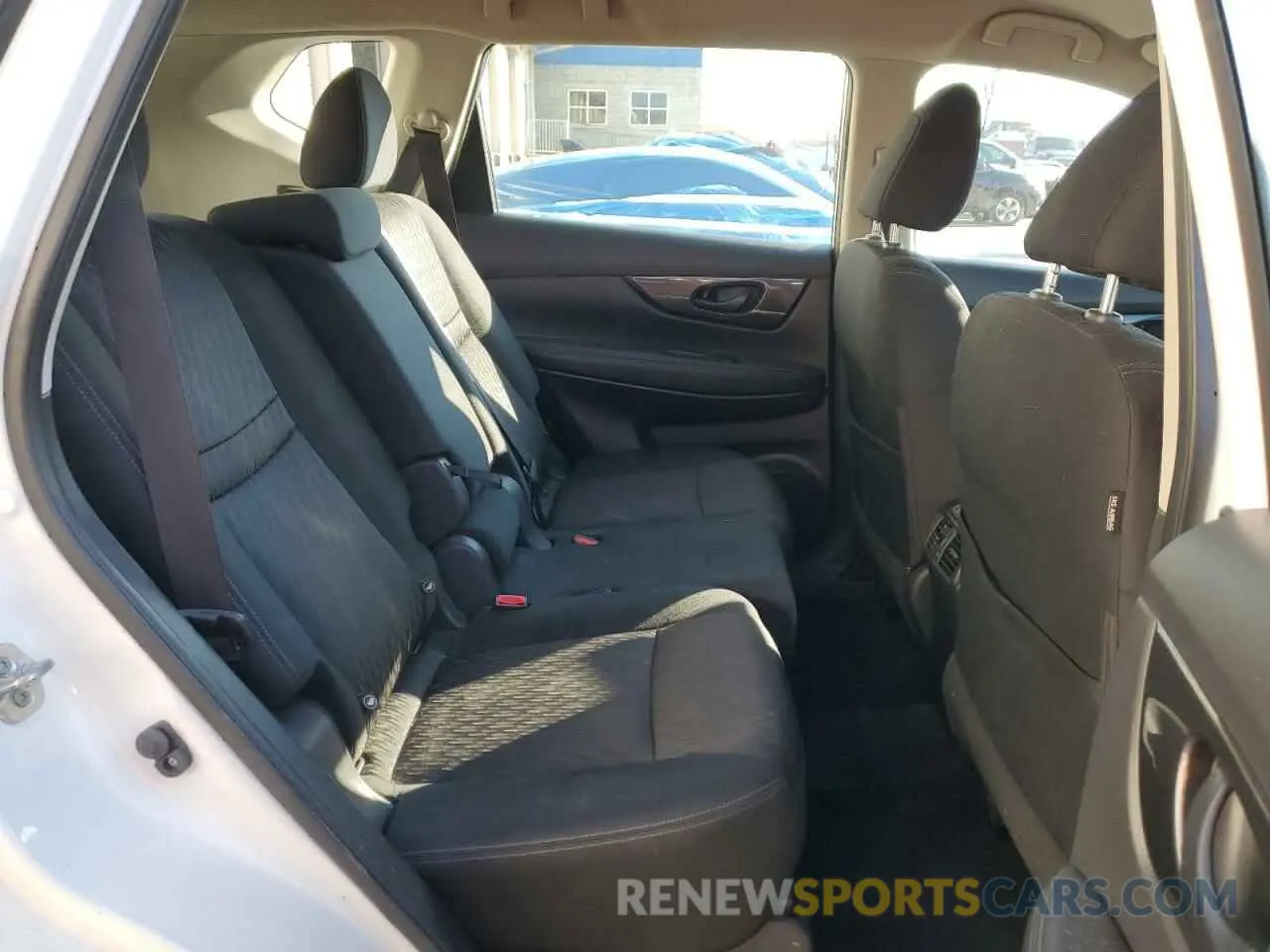 11 Photograph of a damaged car KNMAT2MT9LP528210 NISSAN ROGUE 2020