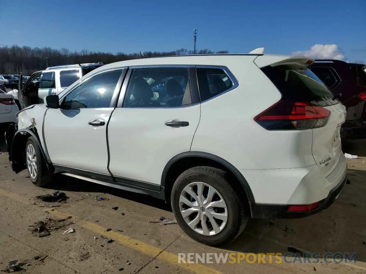 2 Photograph of a damaged car KNMAT2MT9LP528210 NISSAN ROGUE 2020