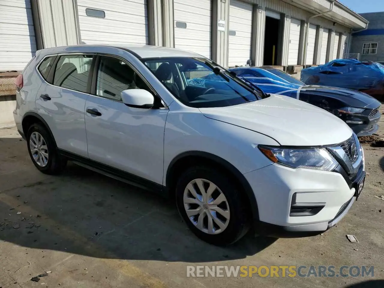 4 Photograph of a damaged car KNMAT2MT9LP528210 NISSAN ROGUE 2020