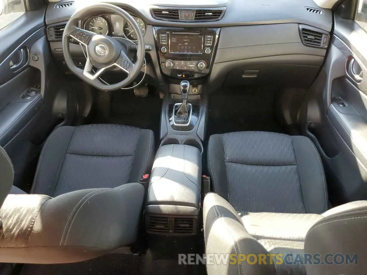 8 Photograph of a damaged car KNMAT2MT9LP528210 NISSAN ROGUE 2020