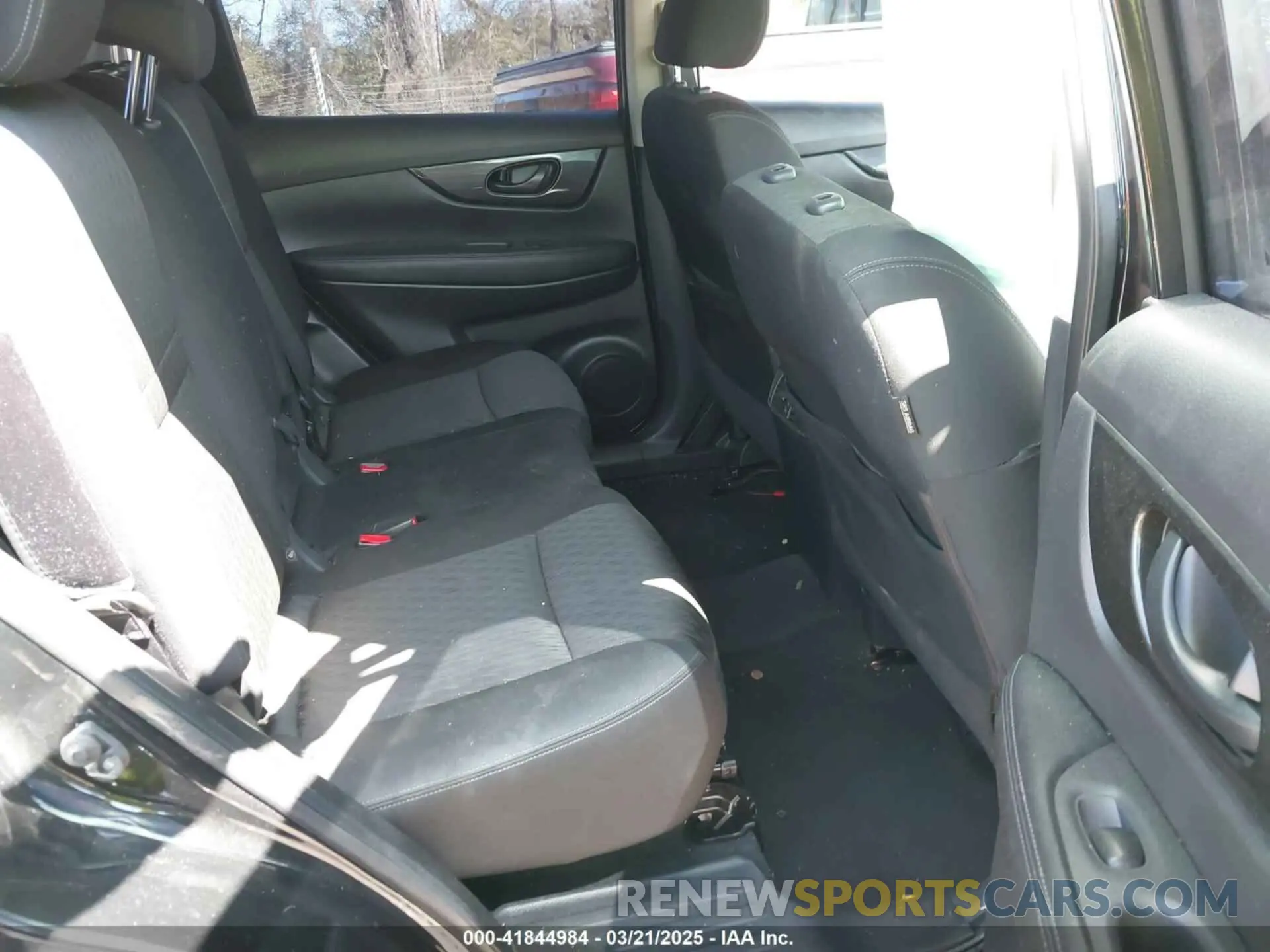 8 Photograph of a damaged car KNMAT2MT9LP529339 NISSAN ROGUE 2020