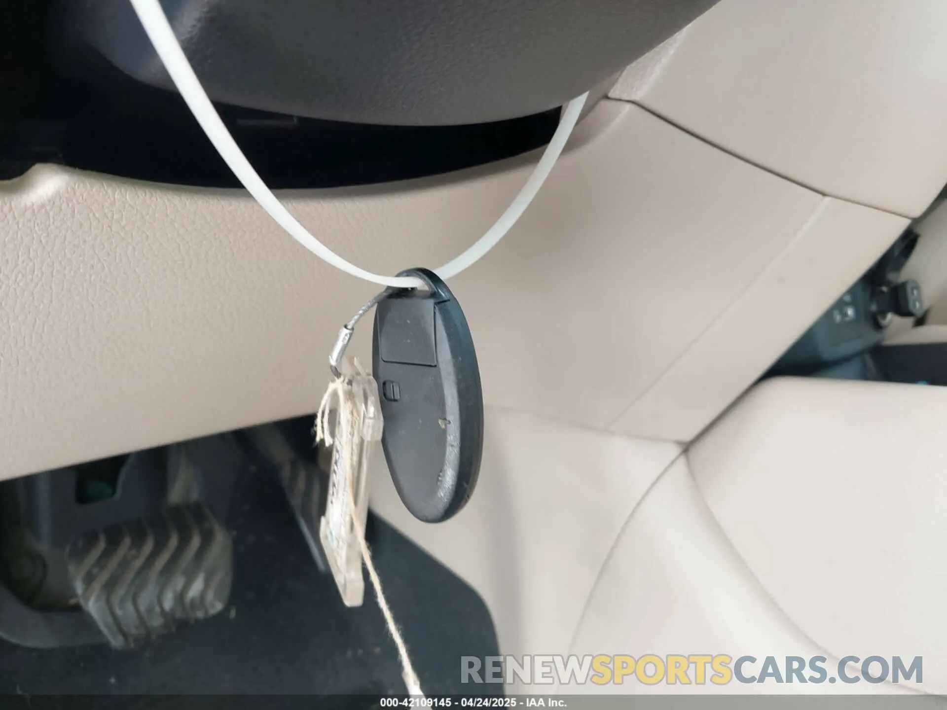 11 Photograph of a damaged car KNMAT2MTXLP502022 NISSAN ROGUE 2020