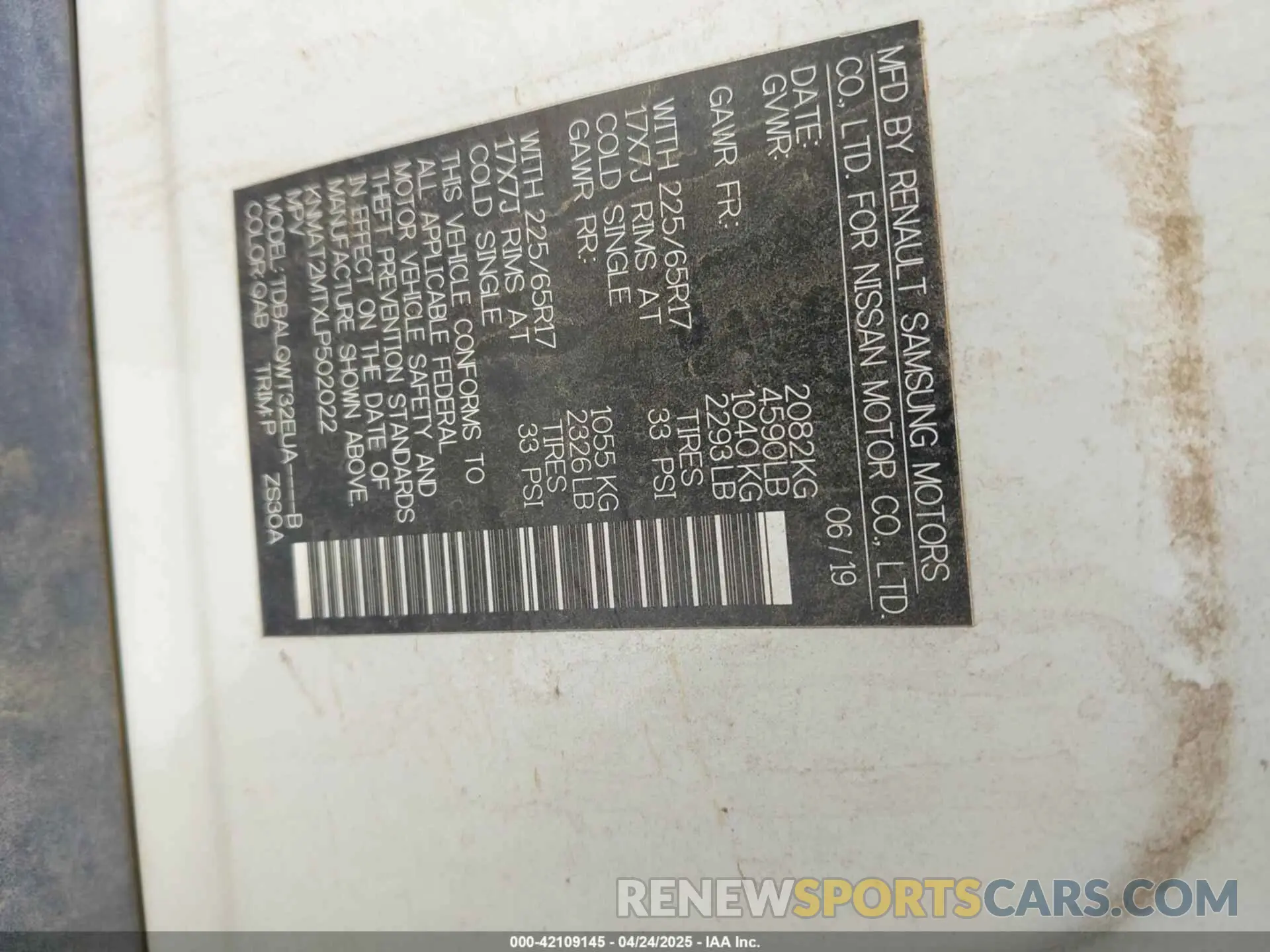 9 Photograph of a damaged car KNMAT2MTXLP502022 NISSAN ROGUE 2020