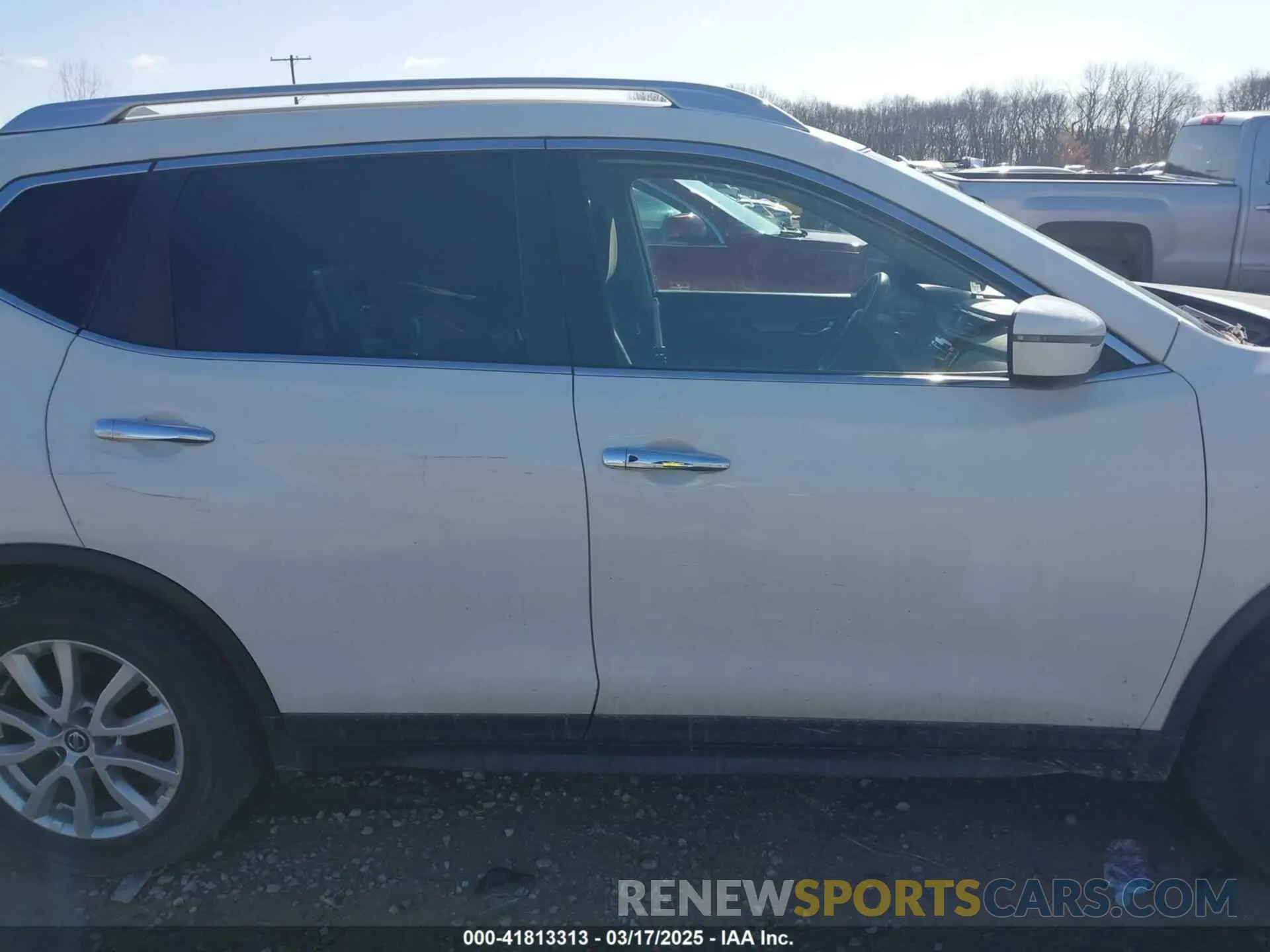 13 Photograph of a damaged car KNMAT2MTXLP511481 NISSAN ROGUE 2020