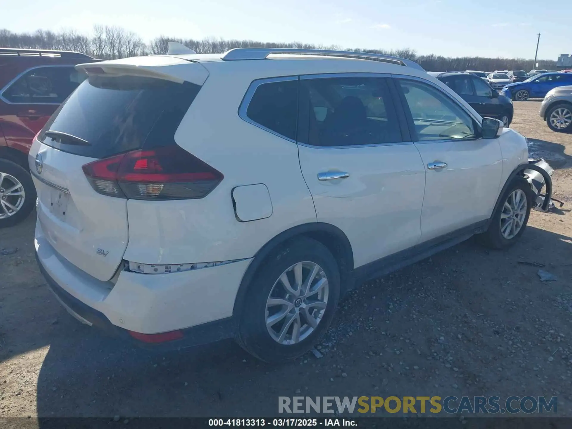 4 Photograph of a damaged car KNMAT2MTXLP511481 NISSAN ROGUE 2020