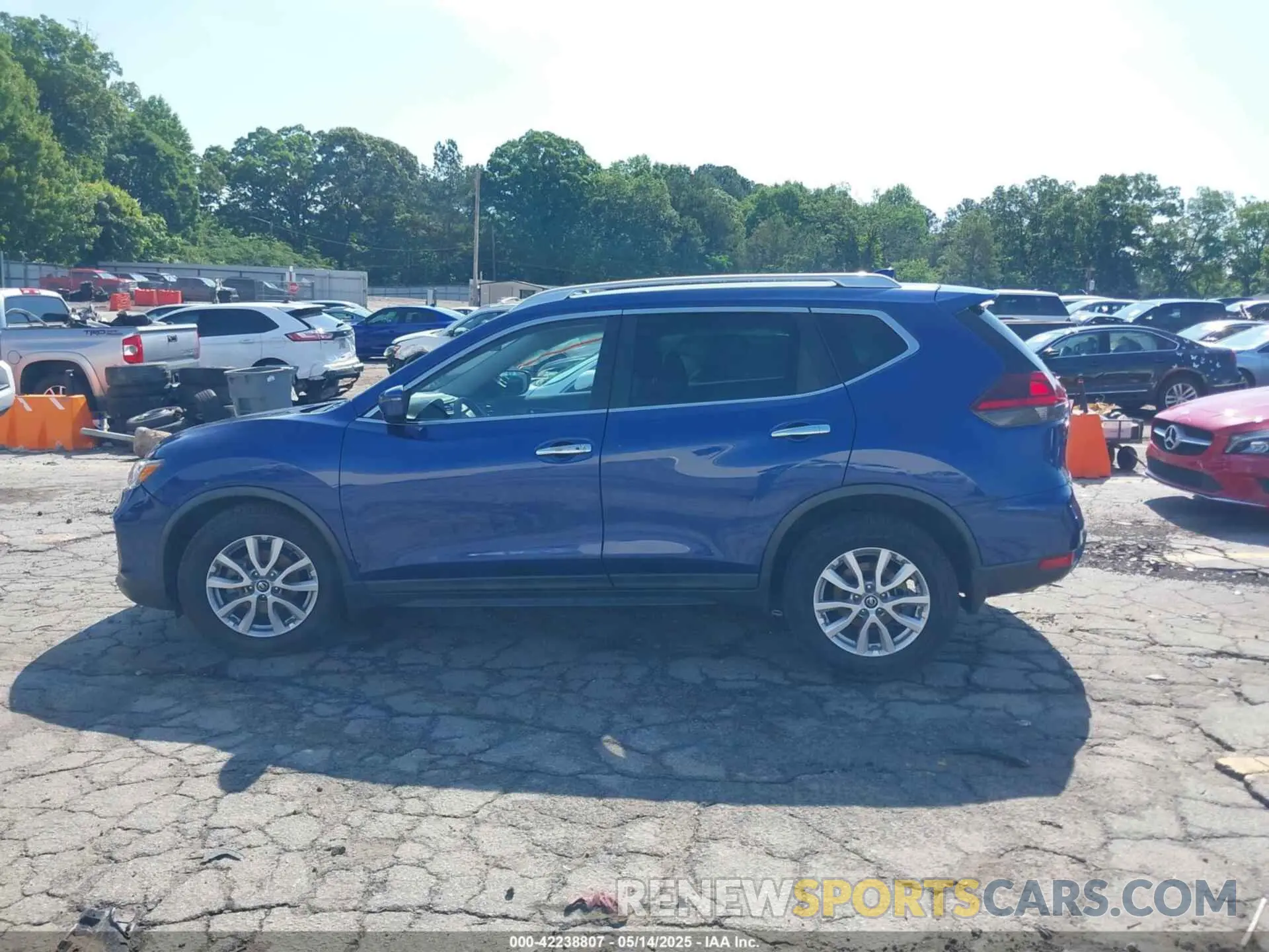 13 Photograph of a damaged car KNMAT2MTXLP526370 NISSAN ROGUE 2020