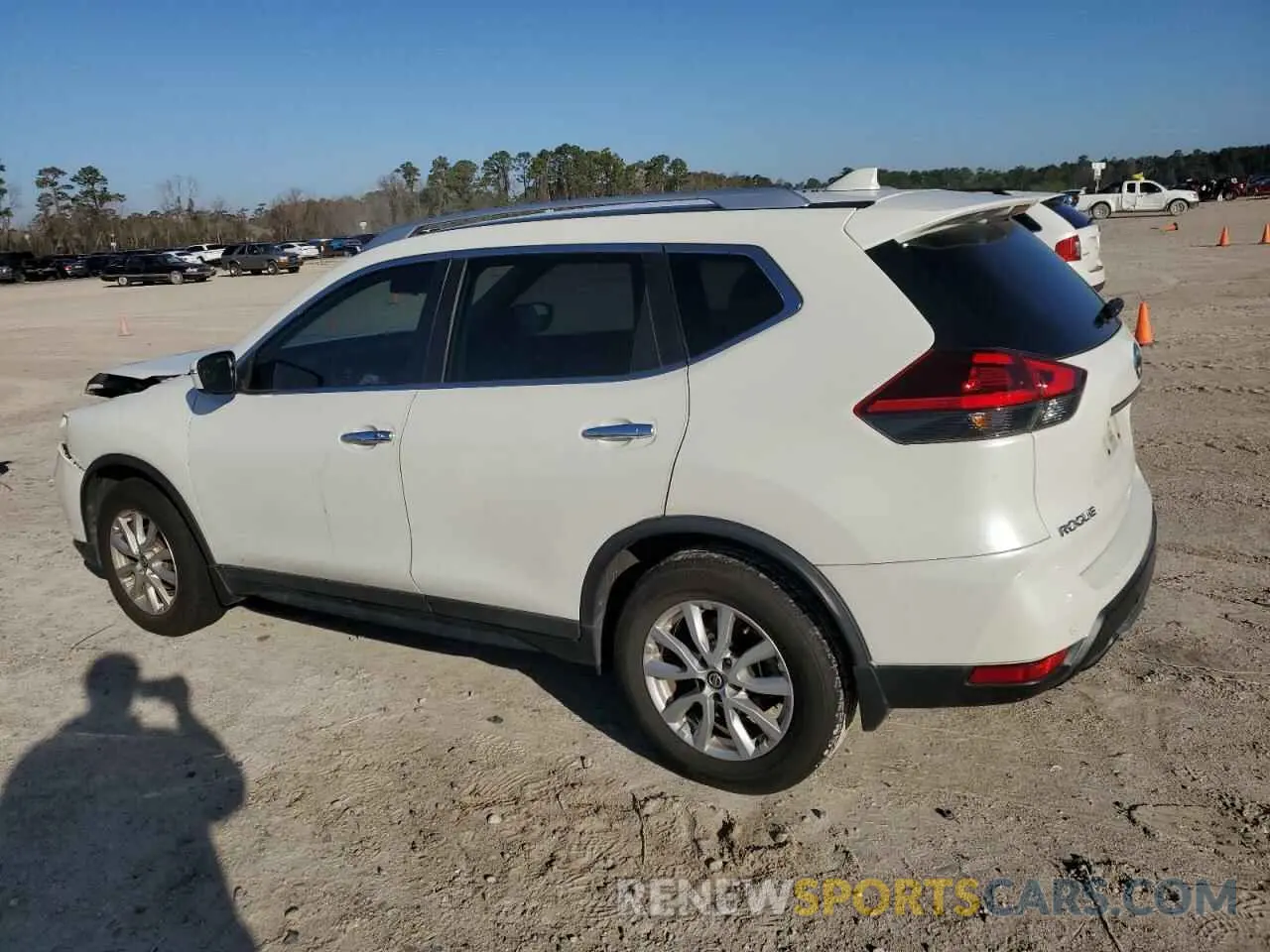 2 Photograph of a damaged car KNMAT2MTXLP536106 NISSAN ROGUE 2020