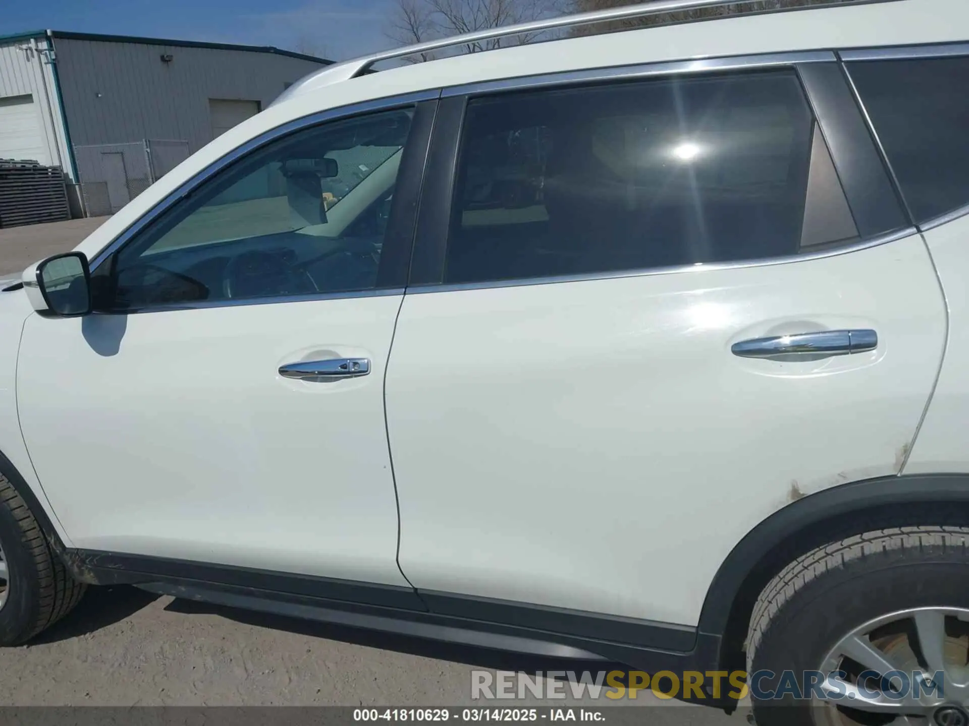 14 Photograph of a damaged car KNMAT2MV0LP511443 NISSAN ROGUE 2020