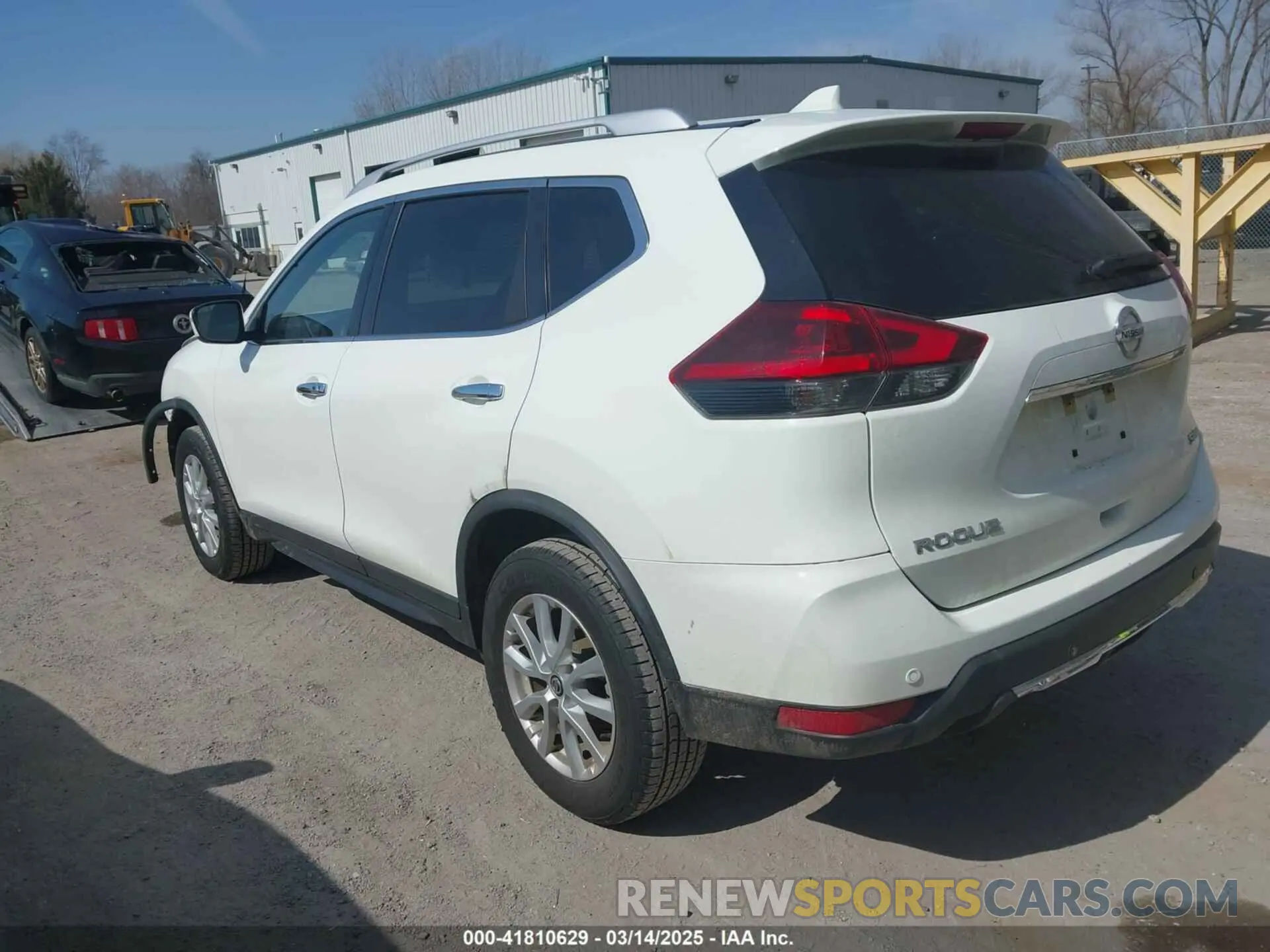 3 Photograph of a damaged car KNMAT2MV0LP511443 NISSAN ROGUE 2020