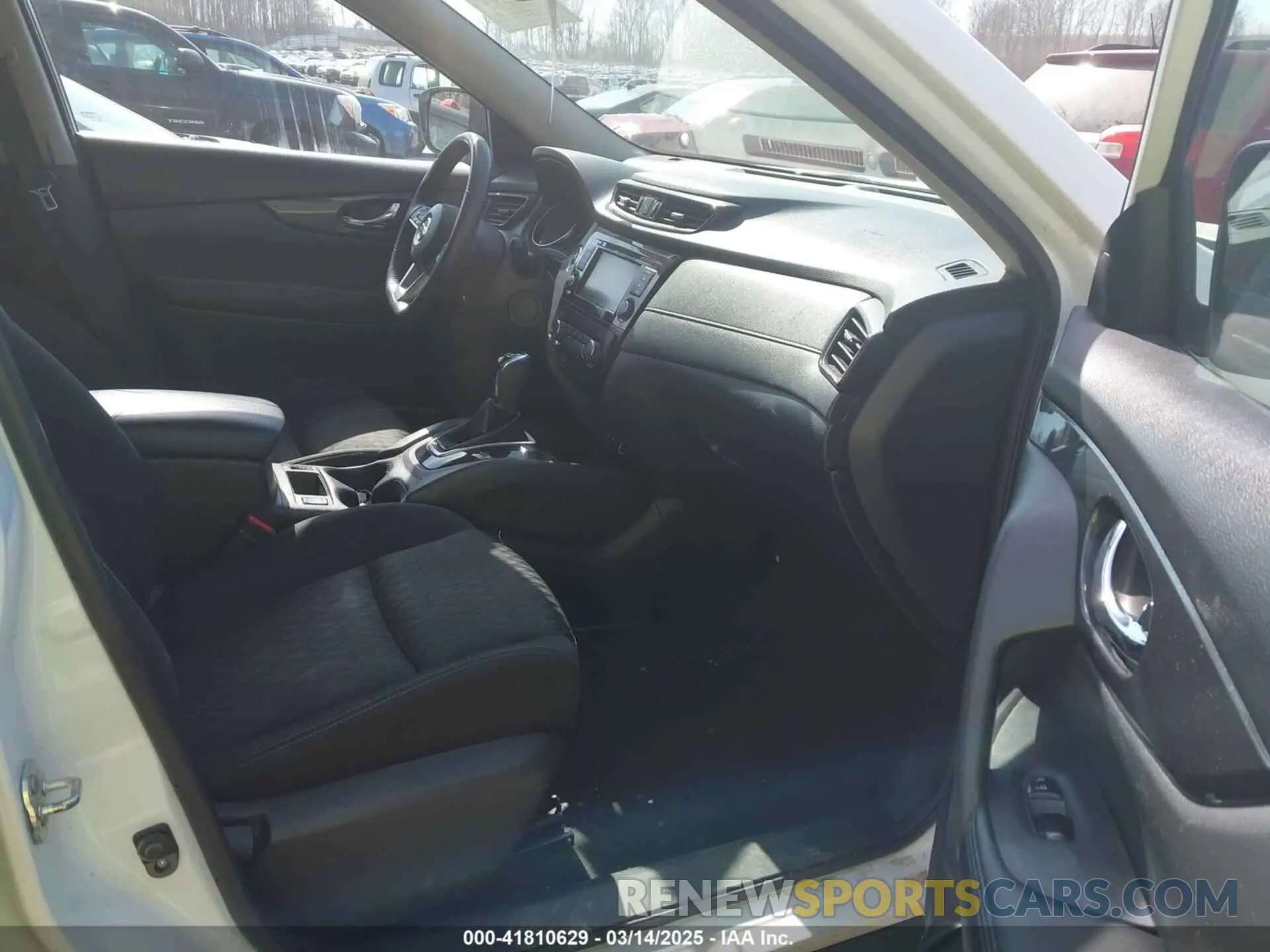 5 Photograph of a damaged car KNMAT2MV0LP511443 NISSAN ROGUE 2020
