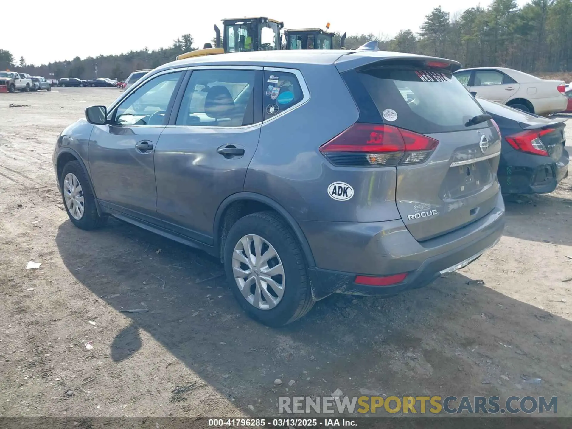 3 Photograph of a damaged car KNMAT2MV0LP526444 NISSAN ROGUE 2020