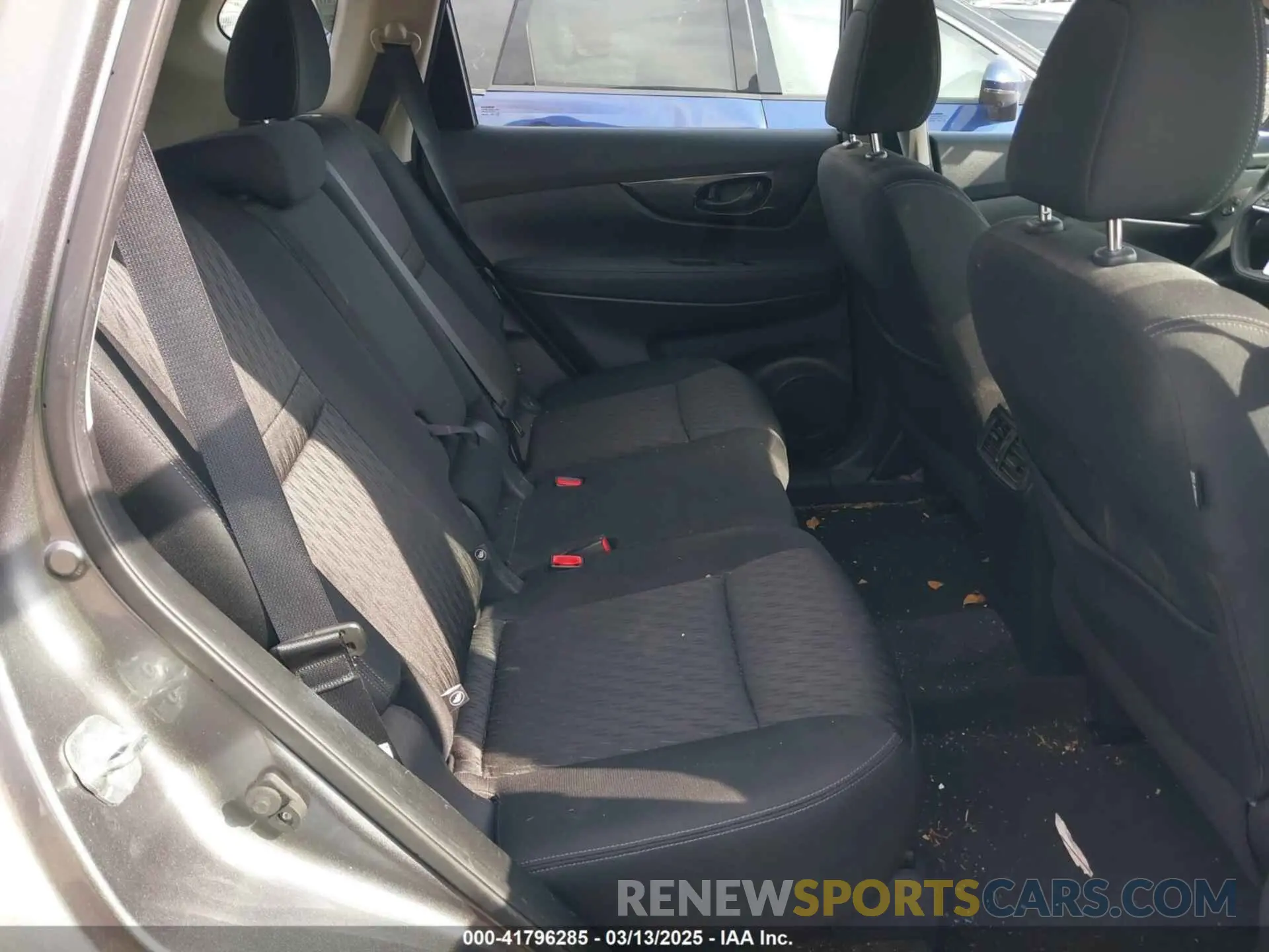 8 Photograph of a damaged car KNMAT2MV0LP526444 NISSAN ROGUE 2020