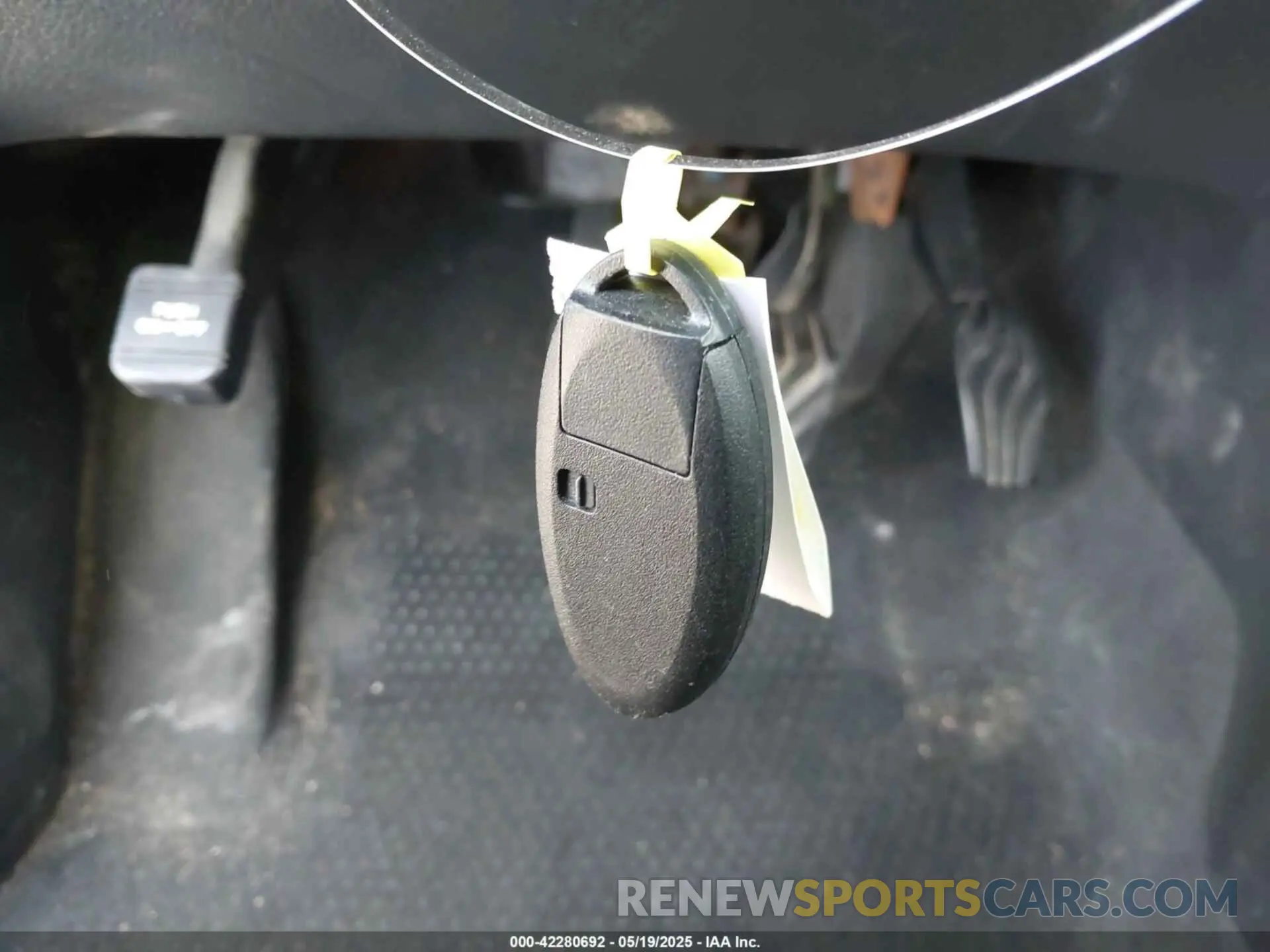 11 Photograph of a damaged car KNMAT2MV0LP529327 NISSAN ROGUE 2020