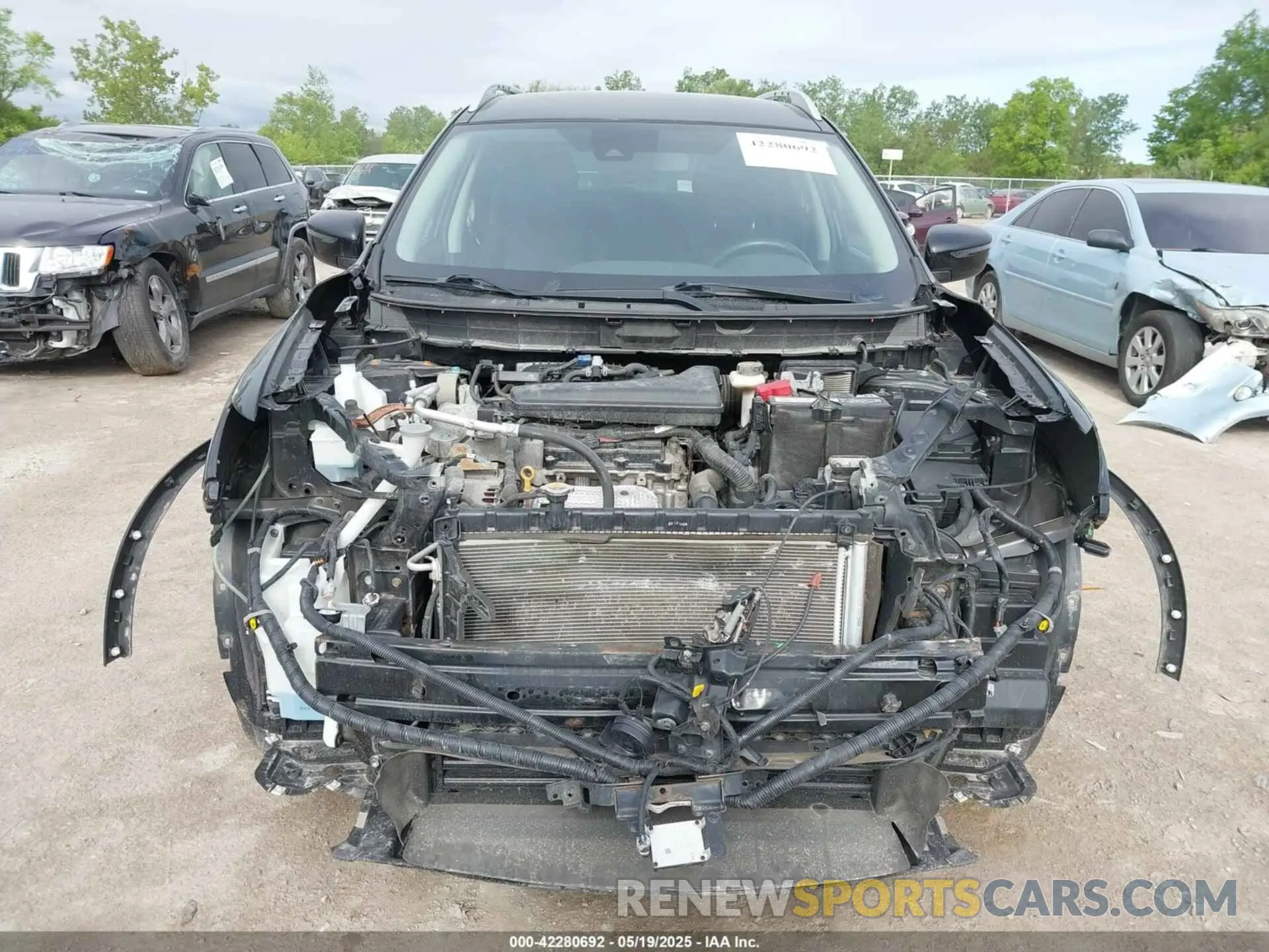 13 Photograph of a damaged car KNMAT2MV0LP529327 NISSAN ROGUE 2020