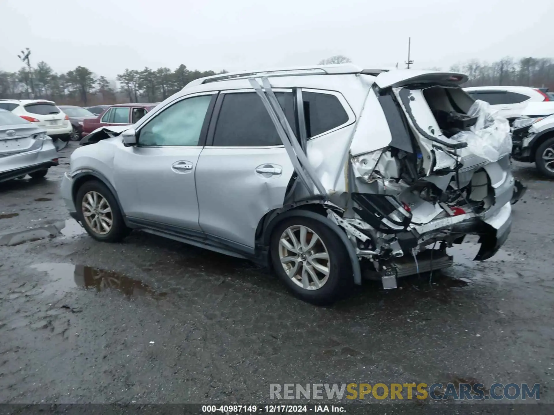 3 Photograph of a damaged car KNMAT2MV0LP531949 NISSAN ROGUE 2020