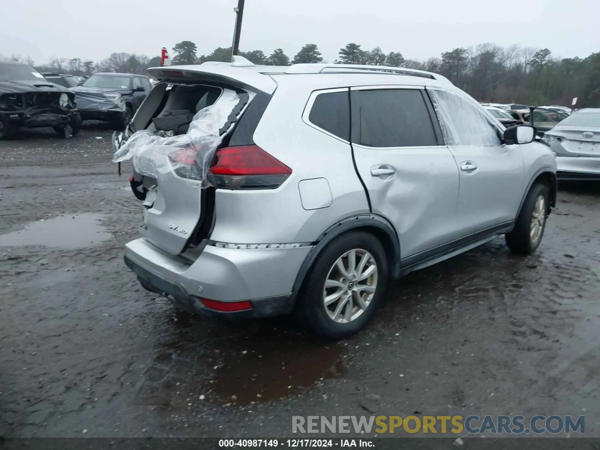 4 Photograph of a damaged car KNMAT2MV0LP531949 NISSAN ROGUE 2020