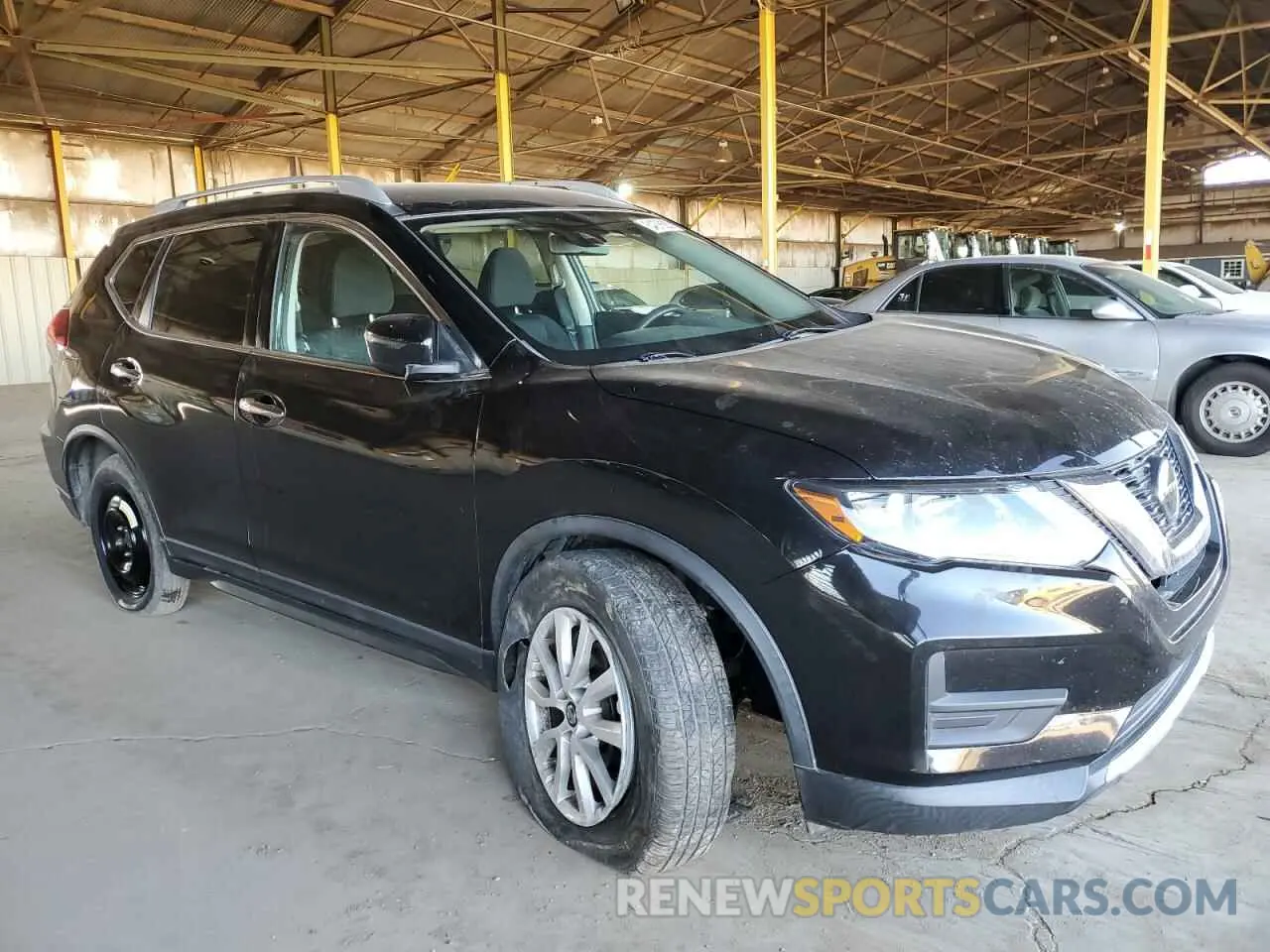 4 Photograph of a damaged car KNMAT2MV1LP539767 NISSAN ROGUE 2020