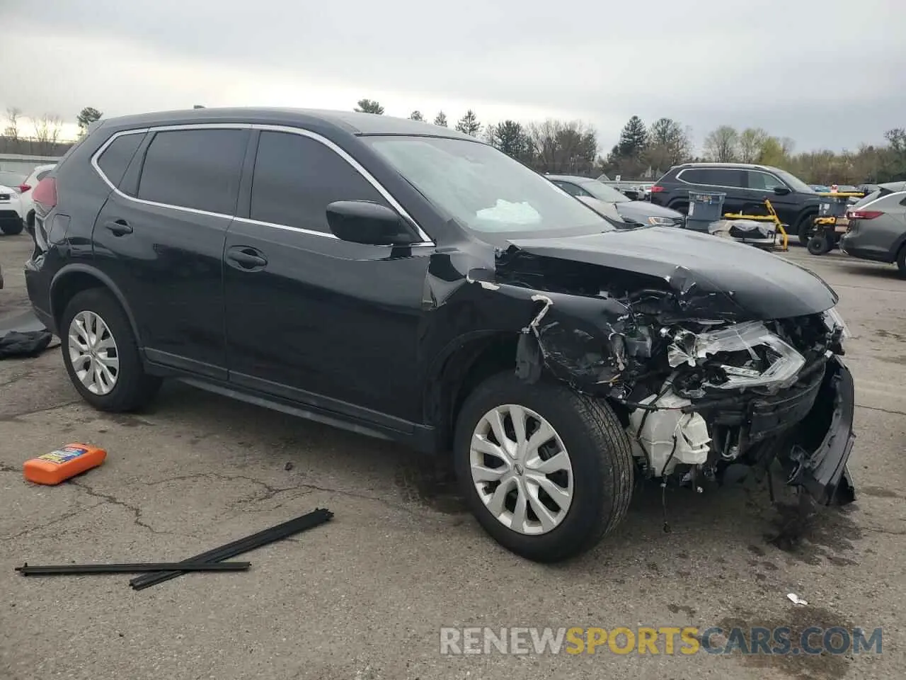 4 Photograph of a damaged car KNMAT2MV2LP518622 NISSAN ROGUE 2020