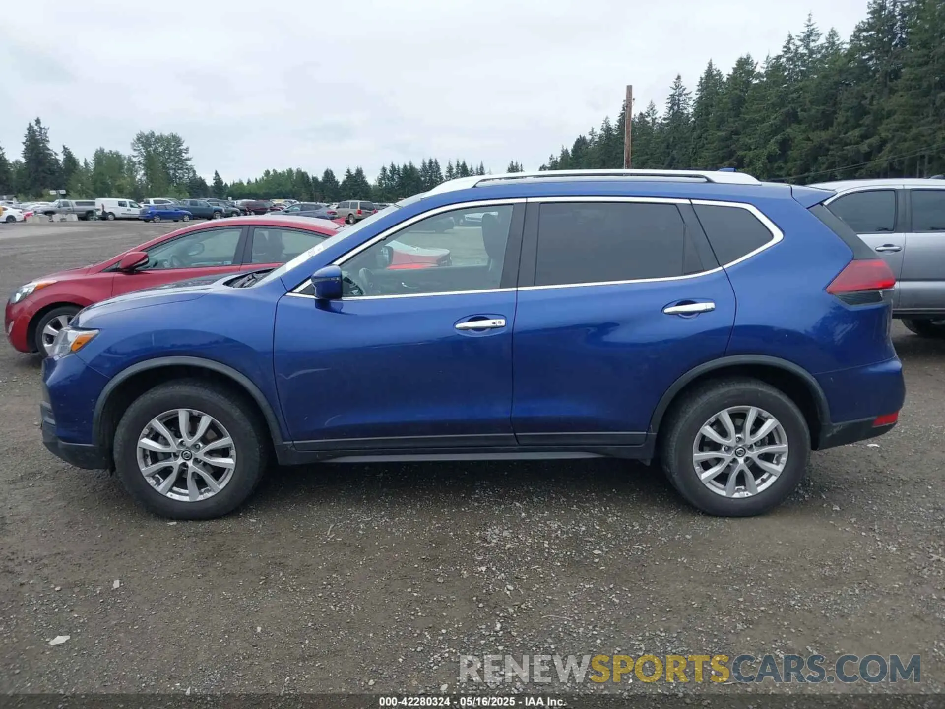 14 Photograph of a damaged car KNMAT2MV2LP528891 NISSAN ROGUE 2020
