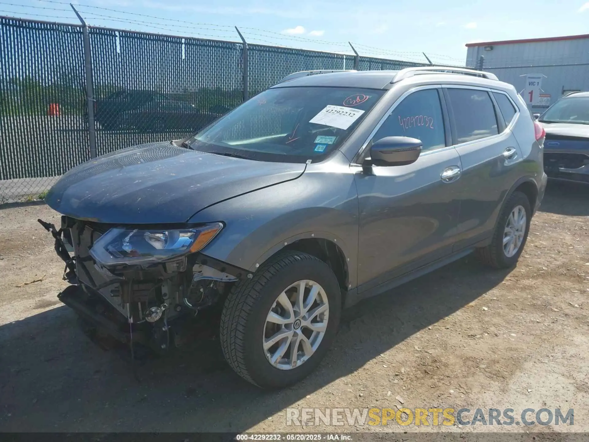 2 Photograph of a damaged car KNMAT2MV4LP538967 NISSAN ROGUE 2020