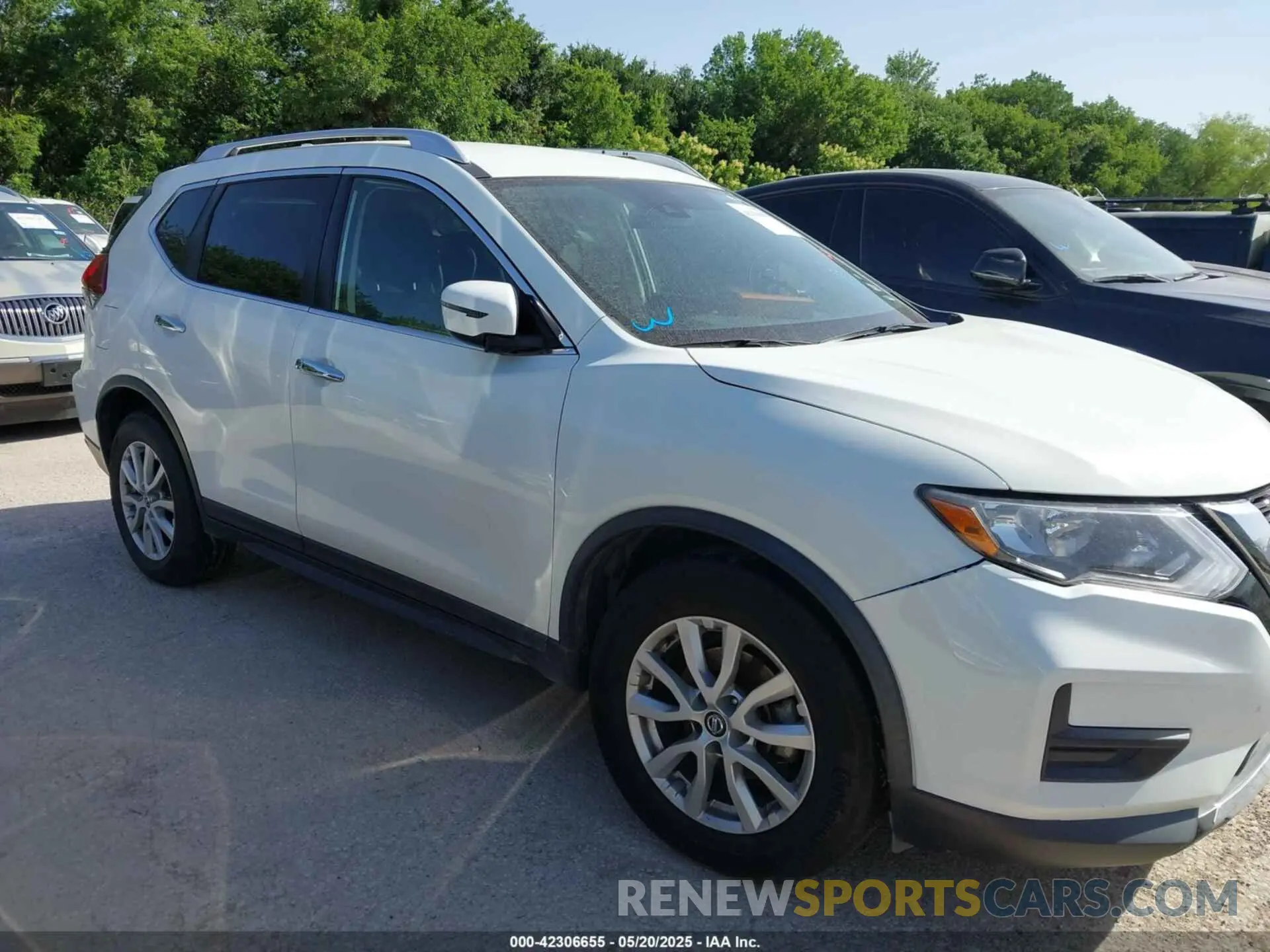 13 Photograph of a damaged car KNMAT2MV5LP503936 NISSAN ROGUE 2020