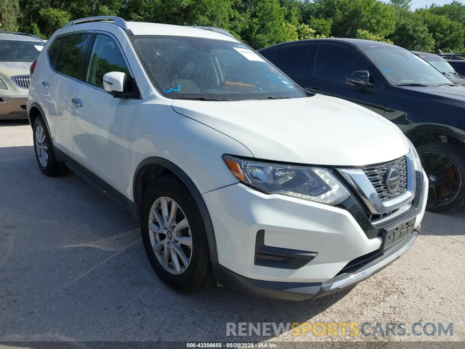 6 Photograph of a damaged car KNMAT2MV5LP503936 NISSAN ROGUE 2020
