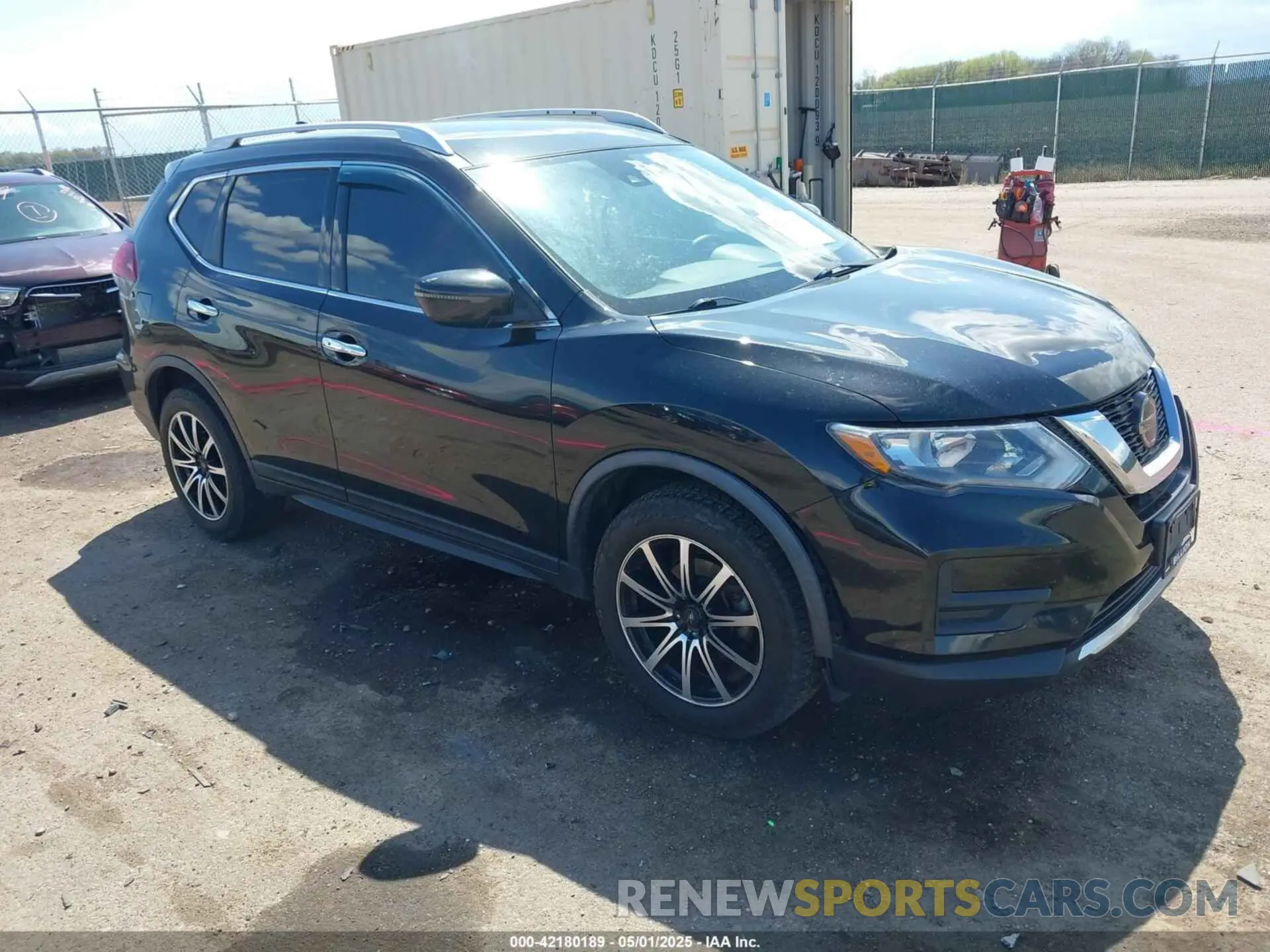 1 Photograph of a damaged car KNMAT2MV5LP514001 NISSAN ROGUE 2020