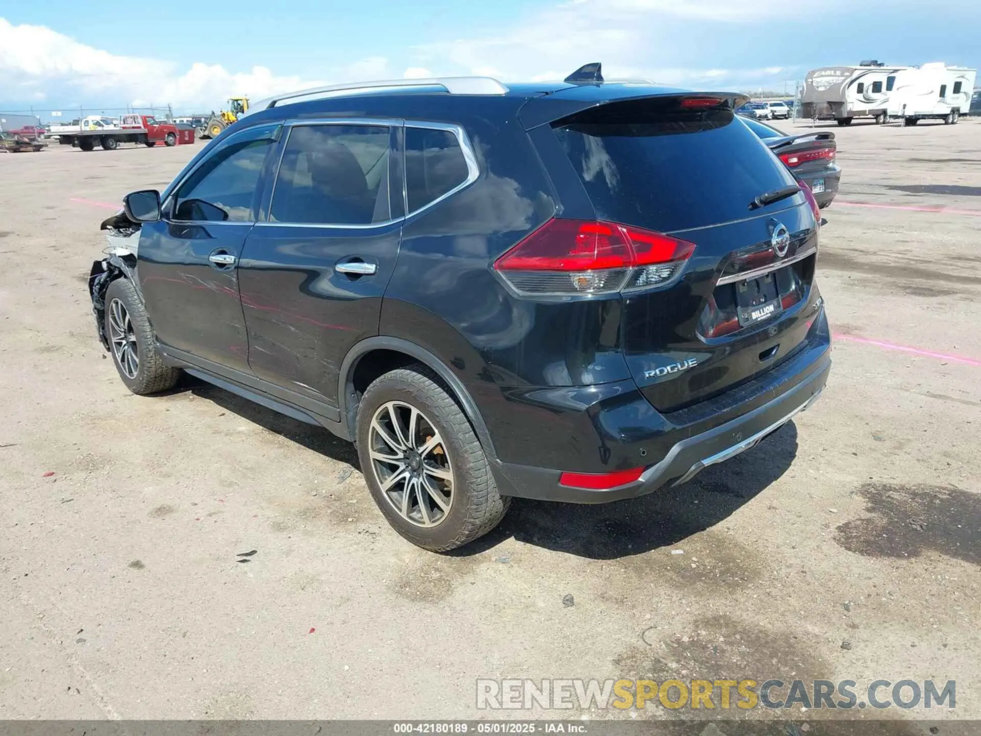 3 Photograph of a damaged car KNMAT2MV5LP514001 NISSAN ROGUE 2020