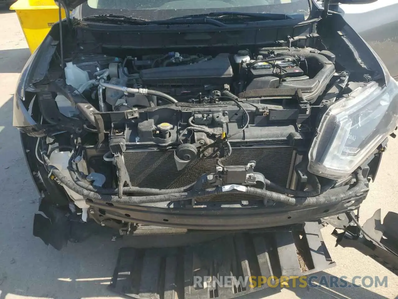 12 Photograph of a damaged car KNMAT2MV5LP537066 NISSAN ROGUE 2020